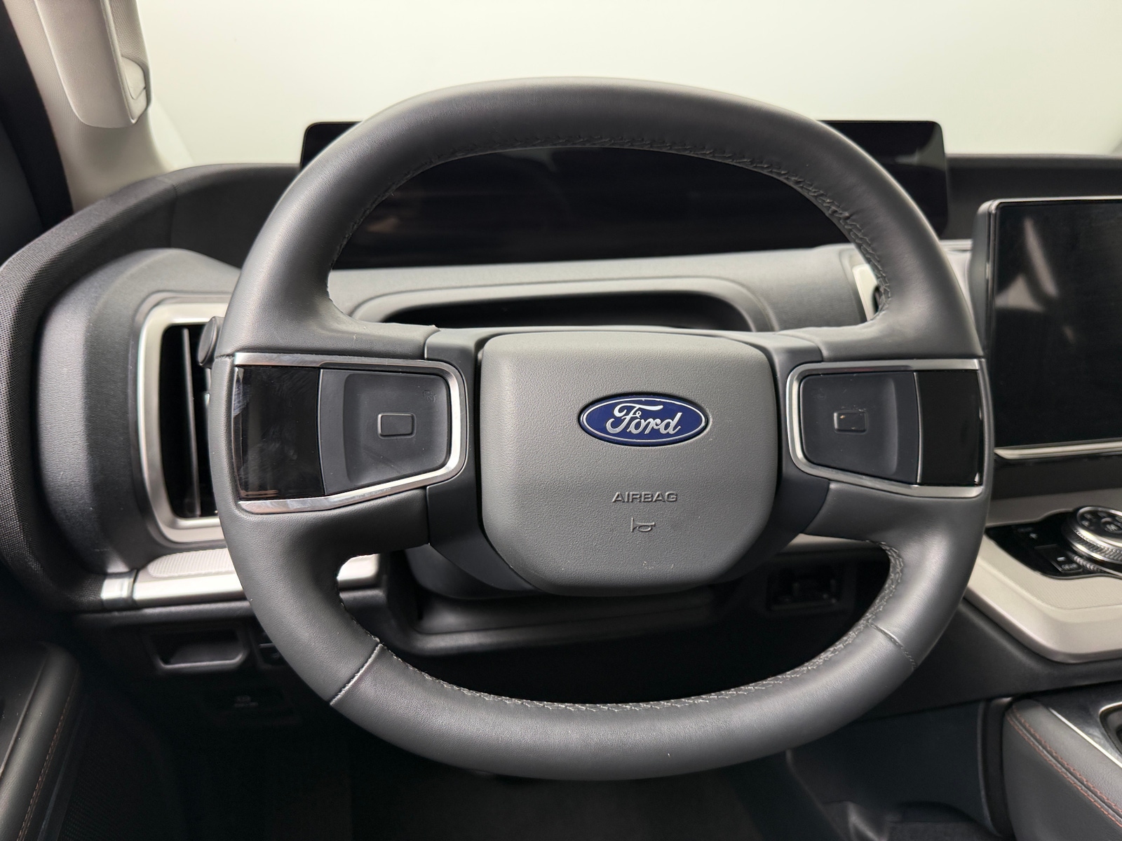 Thumbnail: 2025 Ford Expedition - 5