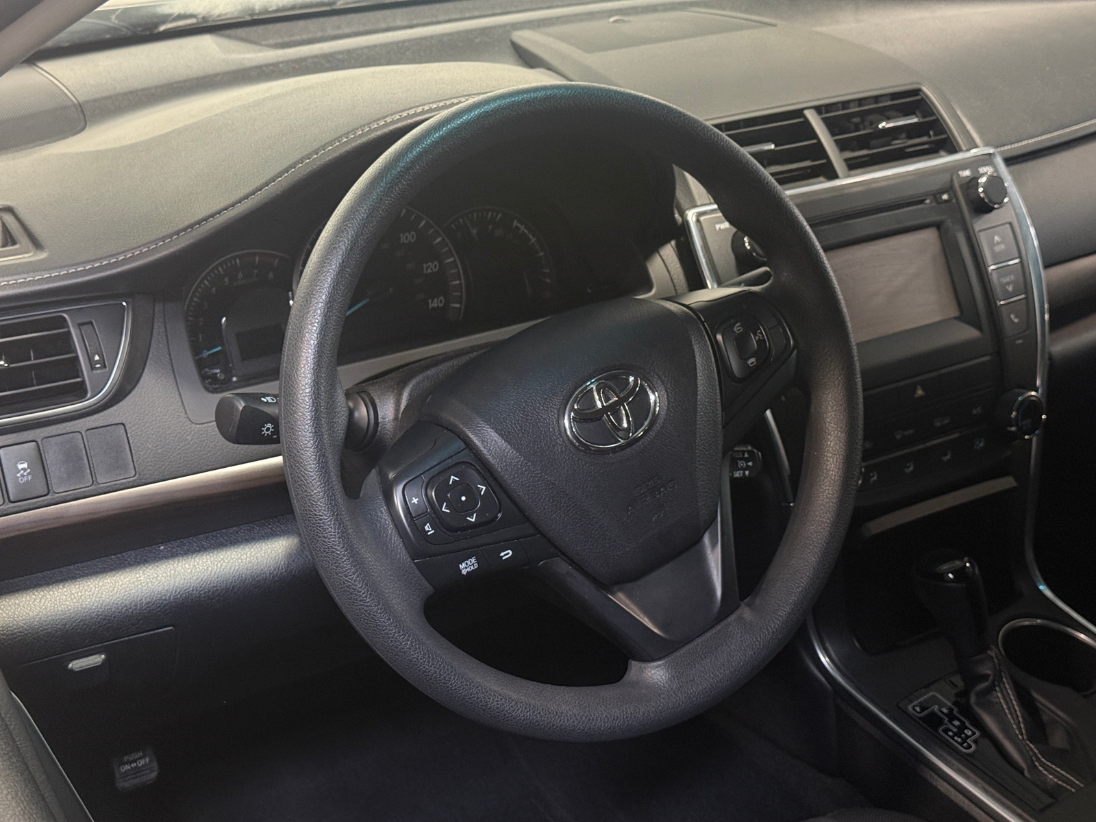 Thumbnail: 2015 Toyota Camry - 5