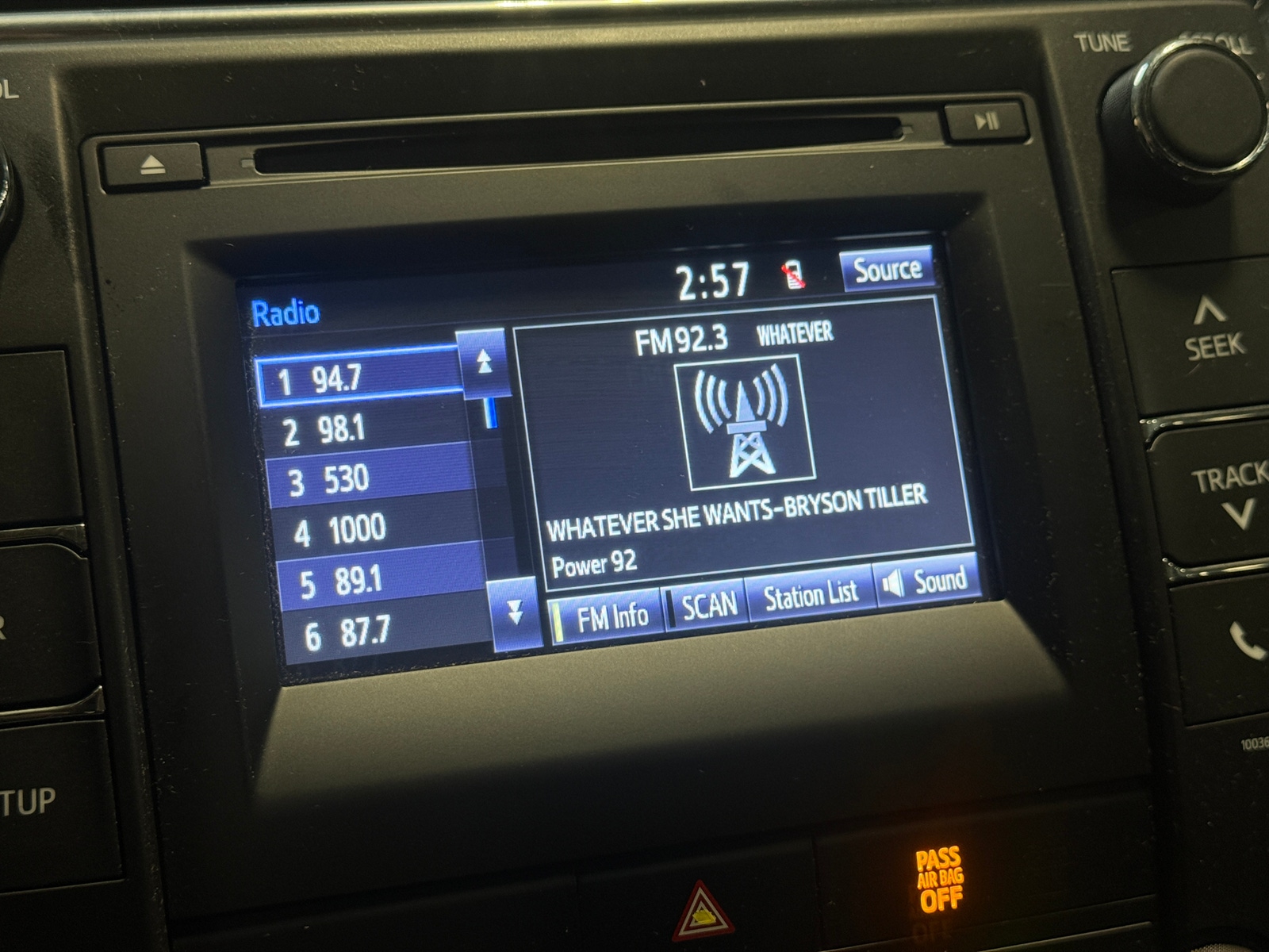 Thumbnail: 2015 Toyota Camry - 4