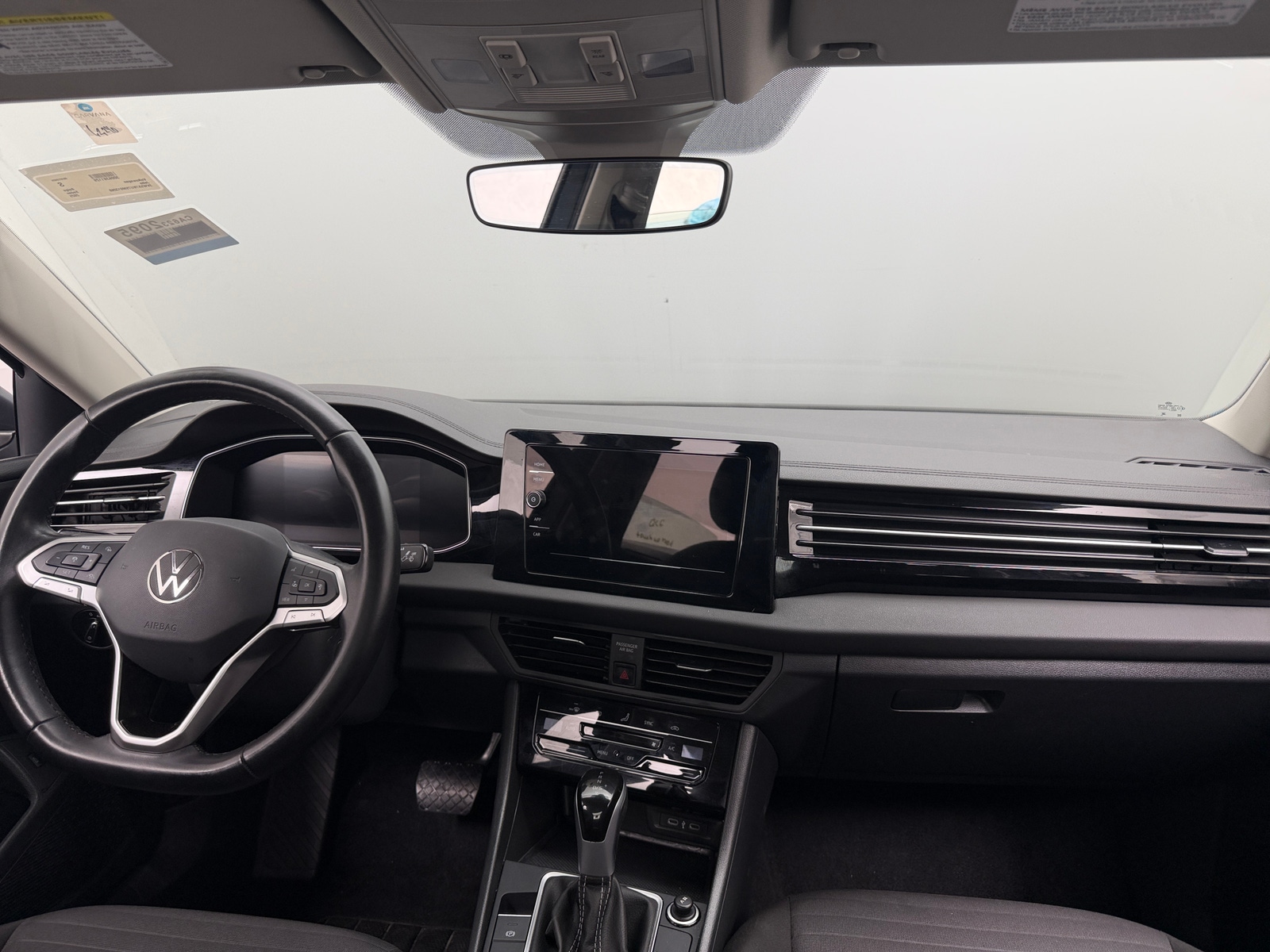 Thumbnail: 2025 Volkswagen Jetta - 3