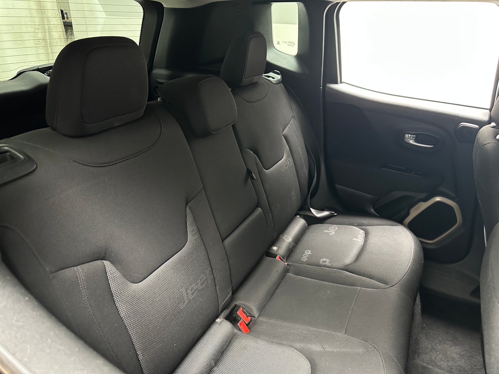 Thumbnail: 2015 Jeep Renegade - 6