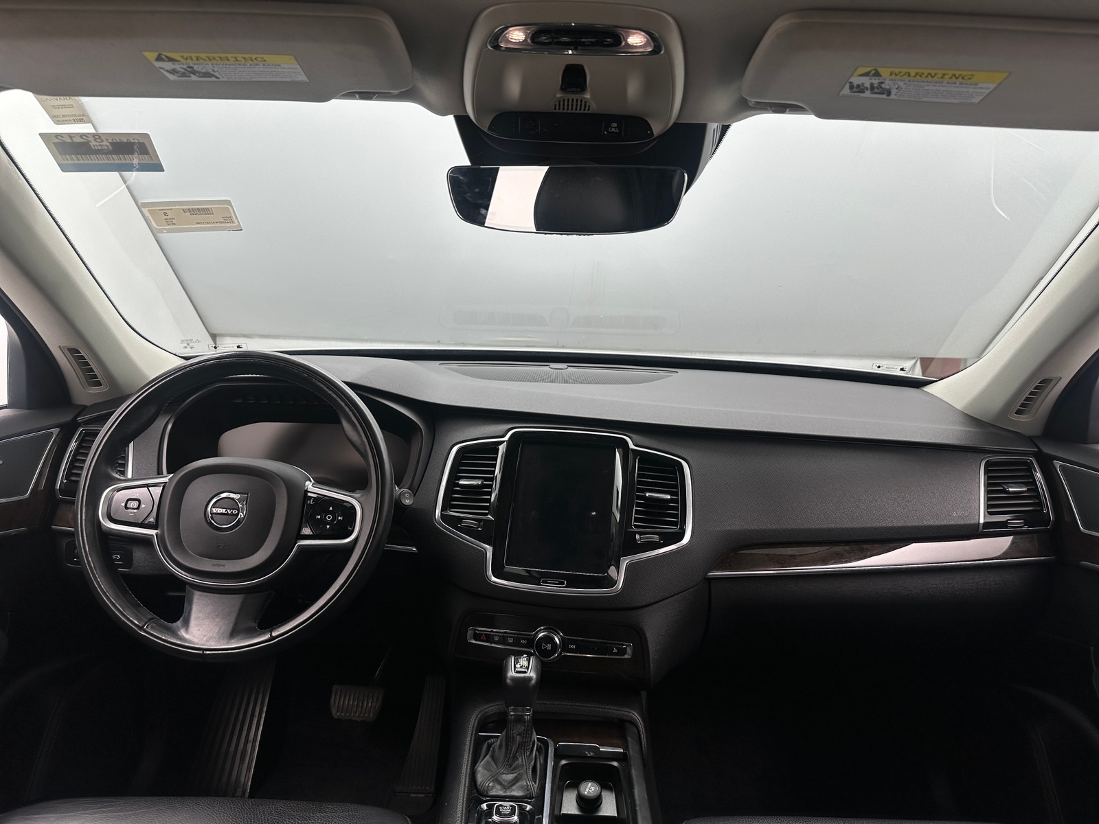 Thumbnail: 2018 Volvo XC90 - 2