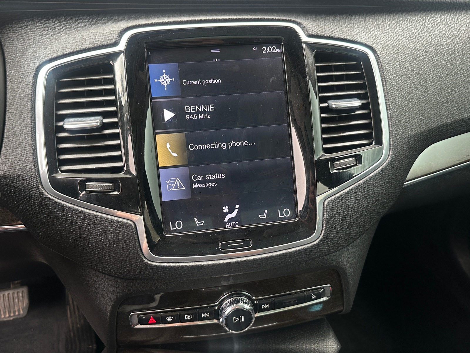 Thumbnail: 2018 Volvo XC90 - 3