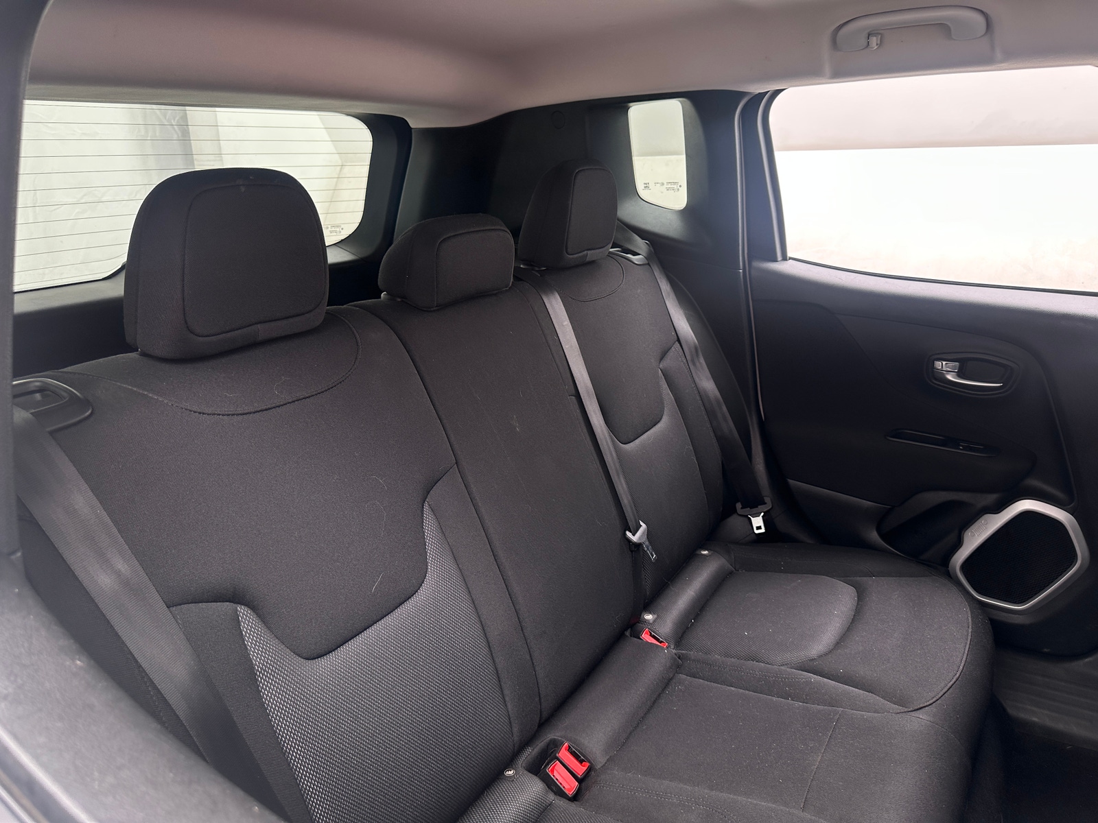 Thumbnail: 2018 Jeep Renegade - 6