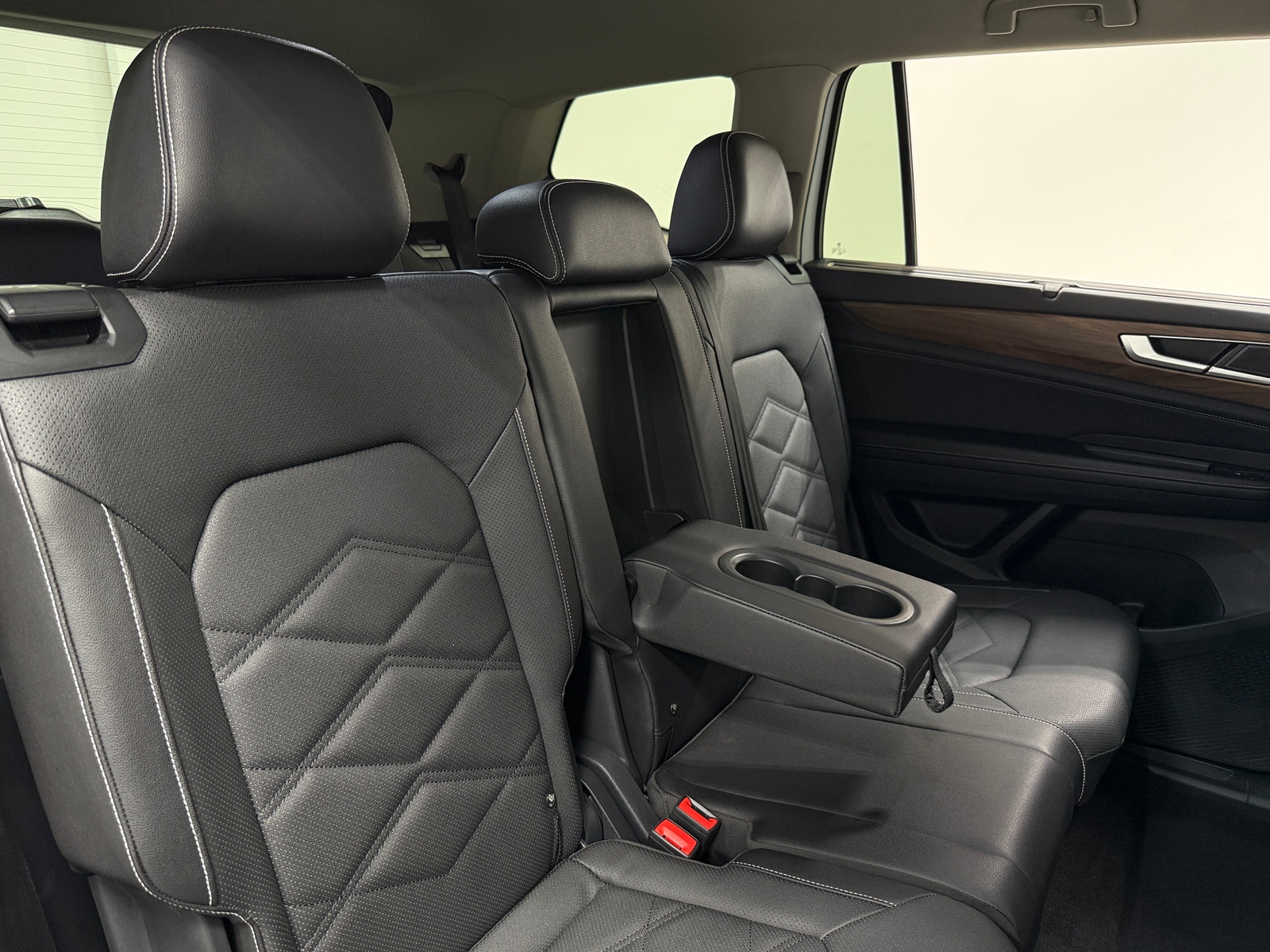Thumbnail: 2026 Volkswagen Atlas - 5