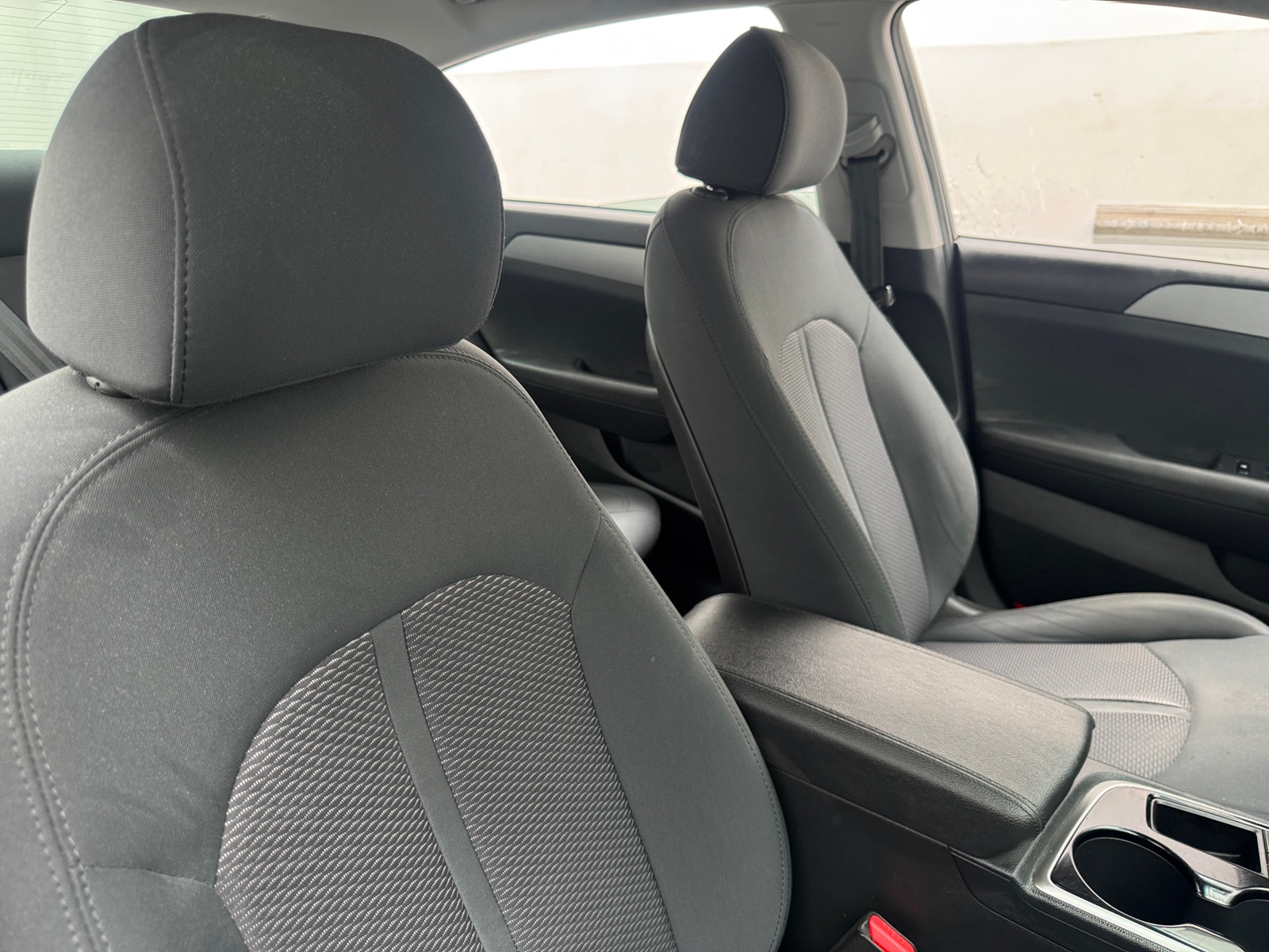 Thumbnail: 2019 Hyundai Sonata - 2