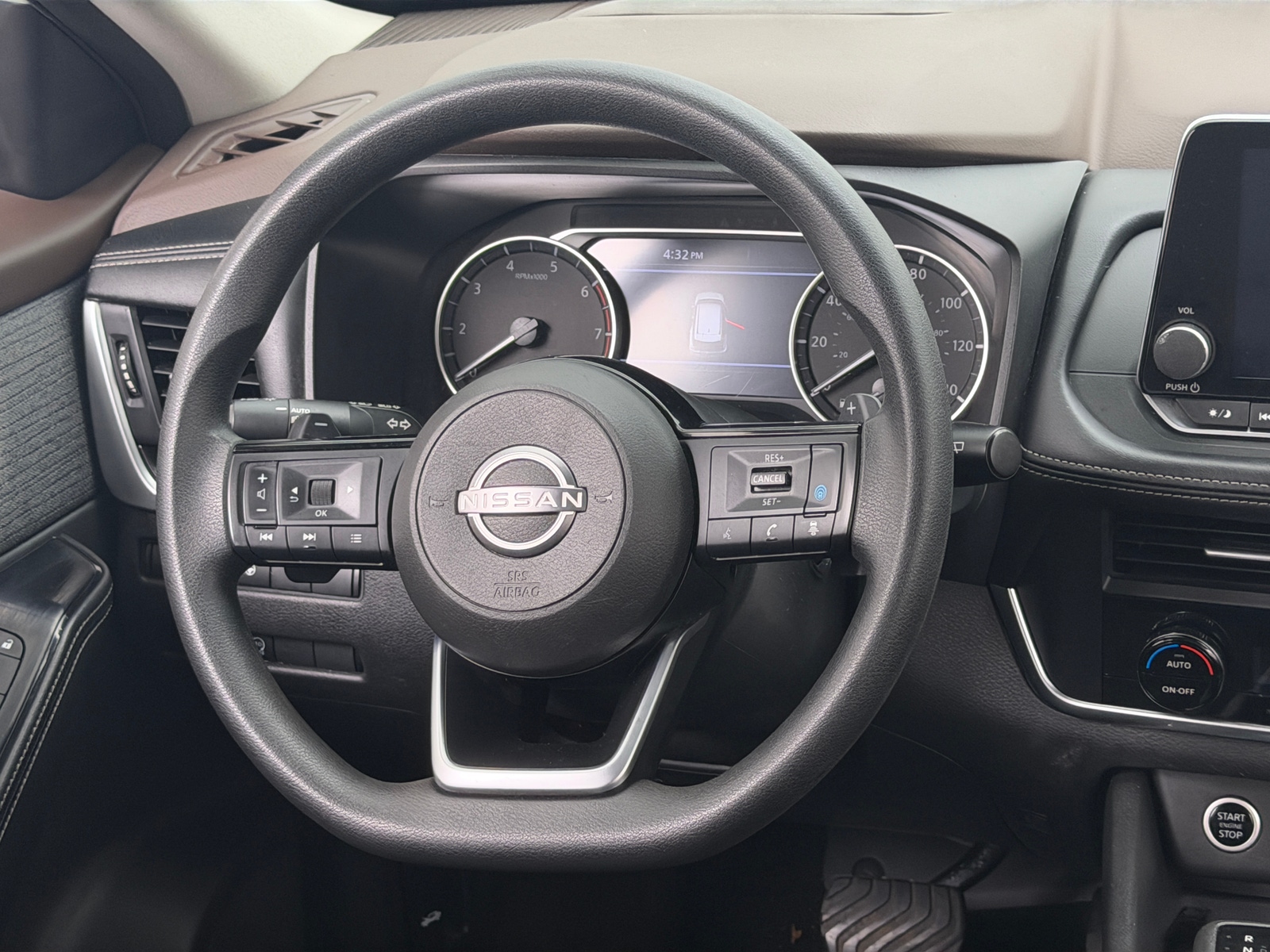 Thumbnail: 2023 Nissan Rogue - 5
