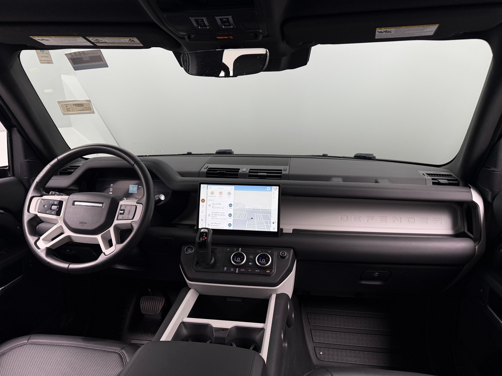 Thumbnail: 2025 Land Rover Defender - 2