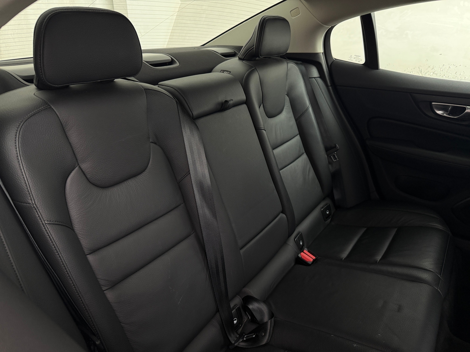 Thumbnail: 2024 Volvo S60 - 5