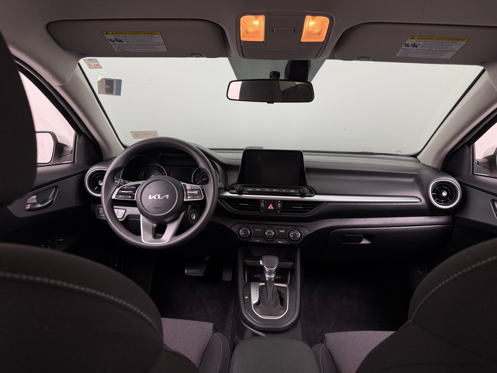 Thumbnail: 2022 Kia Forte - 3
