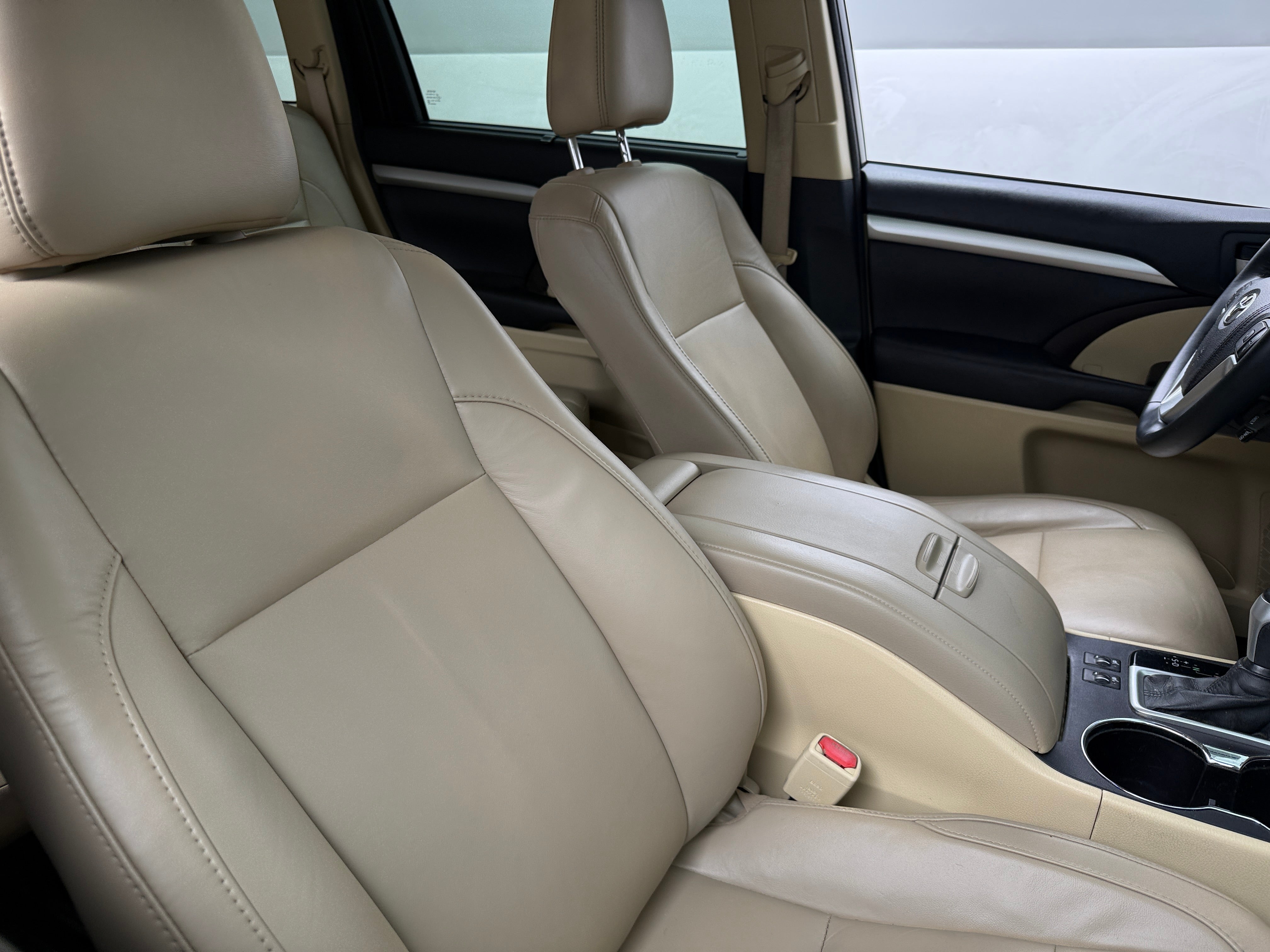 2016 Toyota Highlander