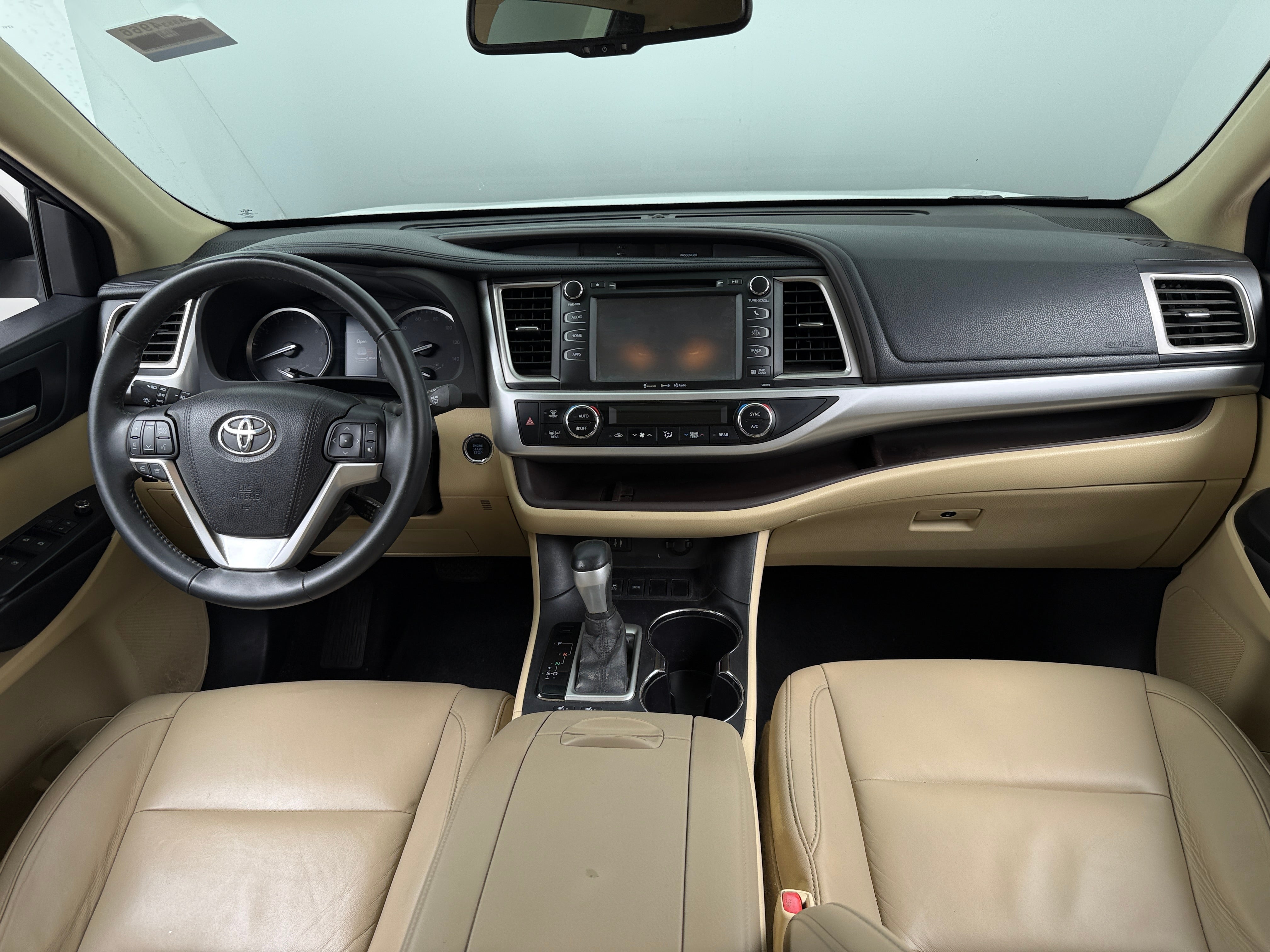 2016 Toyota Highlander XLE - Photo 6