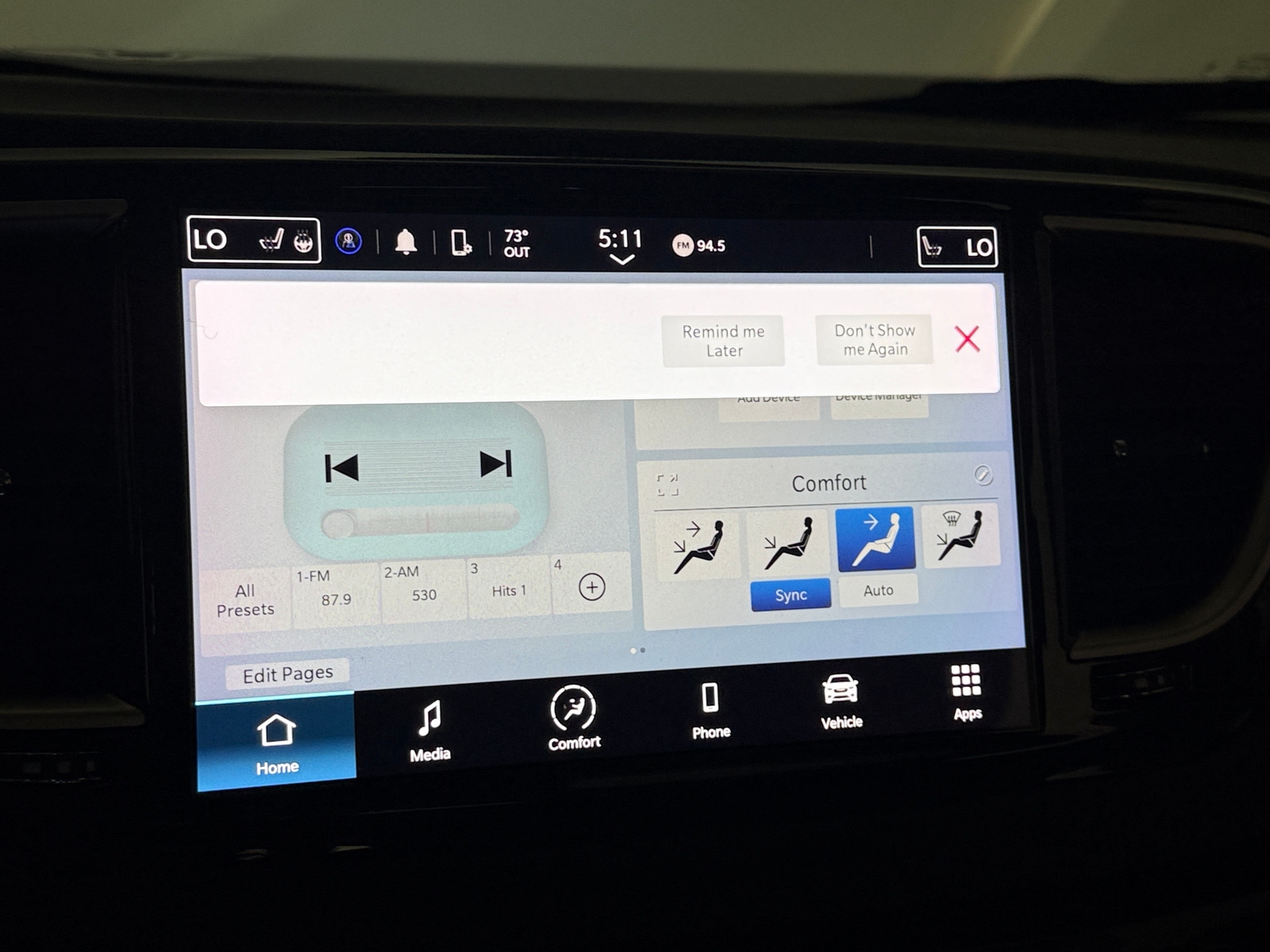 Thumbnail: 2023 Chrysler Pacifica - 3