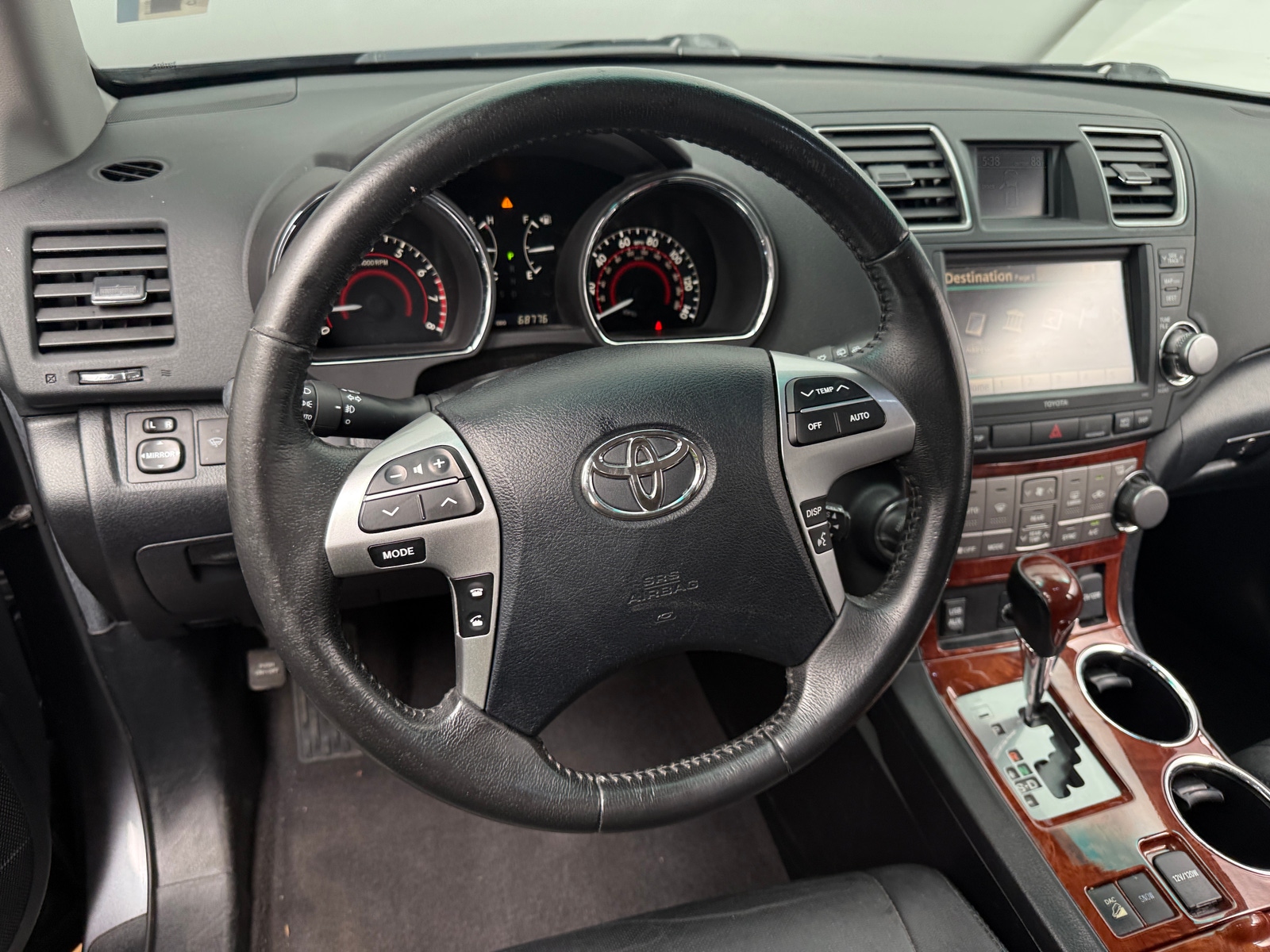 Thumbnail: 2011 Toyota Highlander - 4