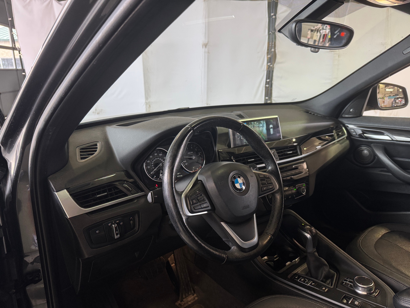 Thumbnail: 2017 BMW X1 - 2