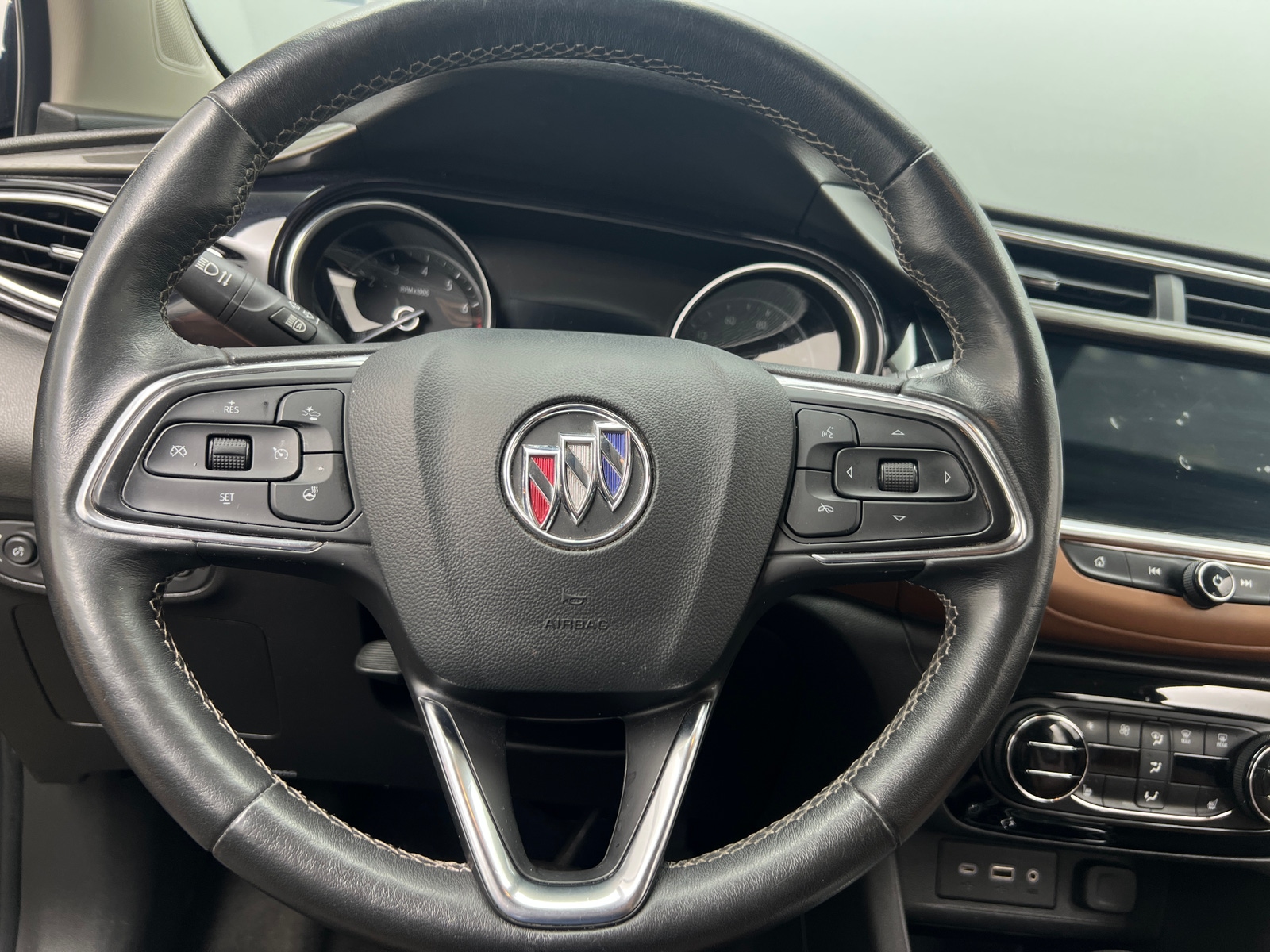 Thumbnail: 2021 Buick Encore GX - 4