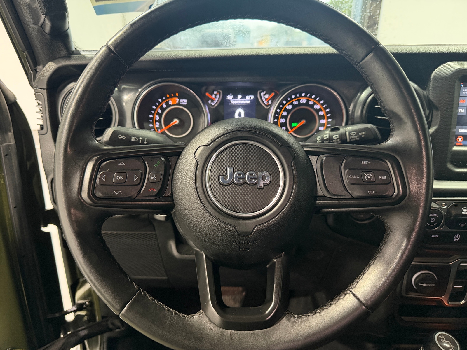 Thumbnail: 2022 Jeep Wrangler - 5