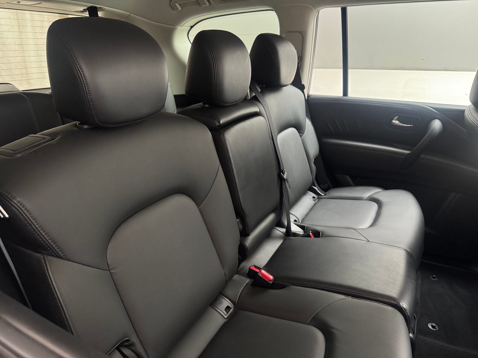 Thumbnail: 2021 Nissan Armada - 5