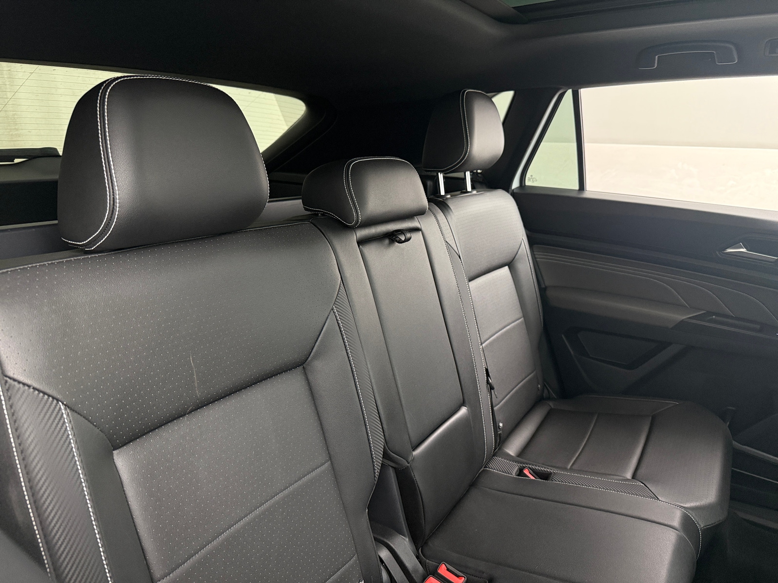 Thumbnail: 2023 Volkswagen Atlas - 5
