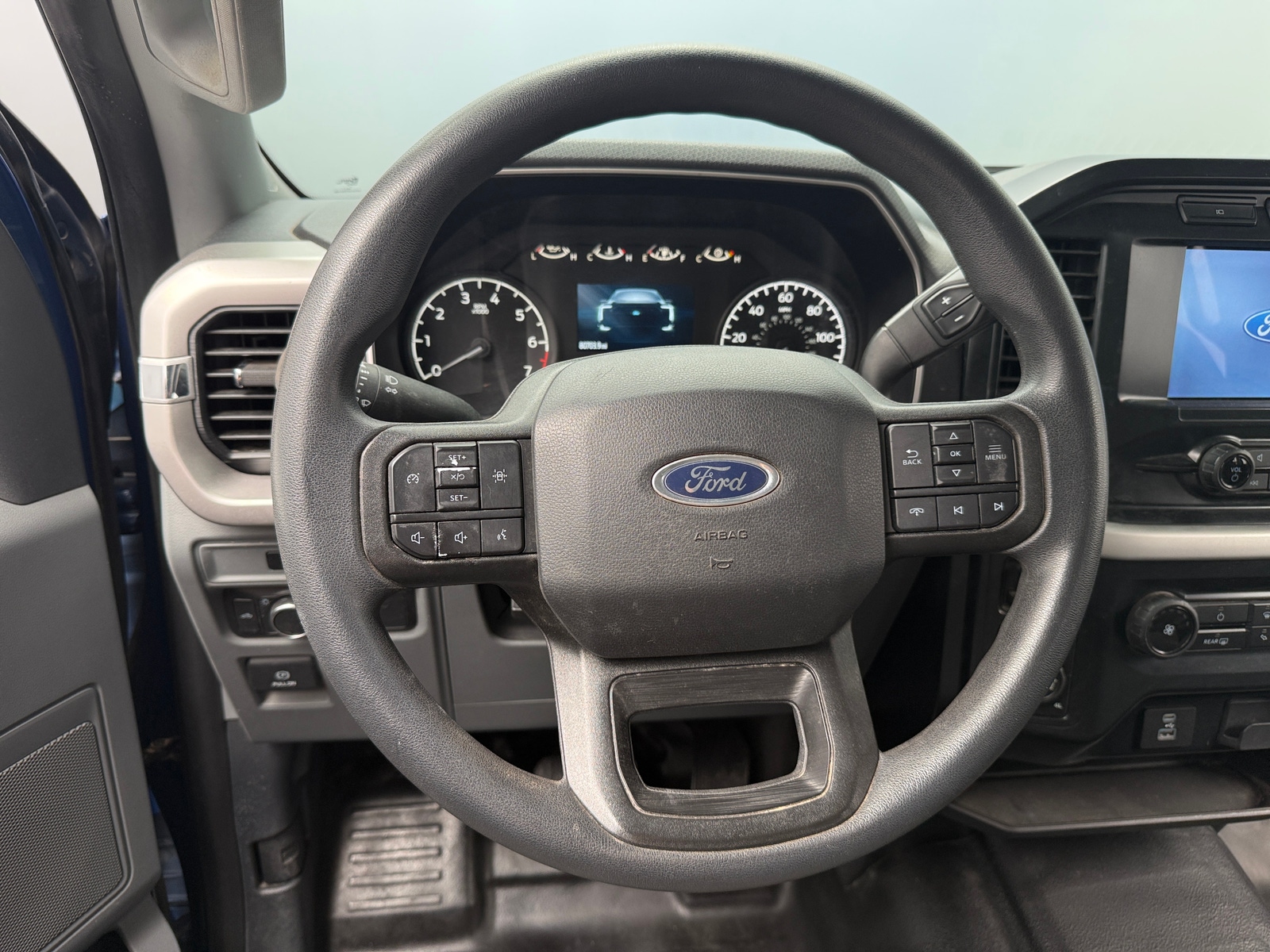 Thumbnail: 2022 Ford Econoline - 5
