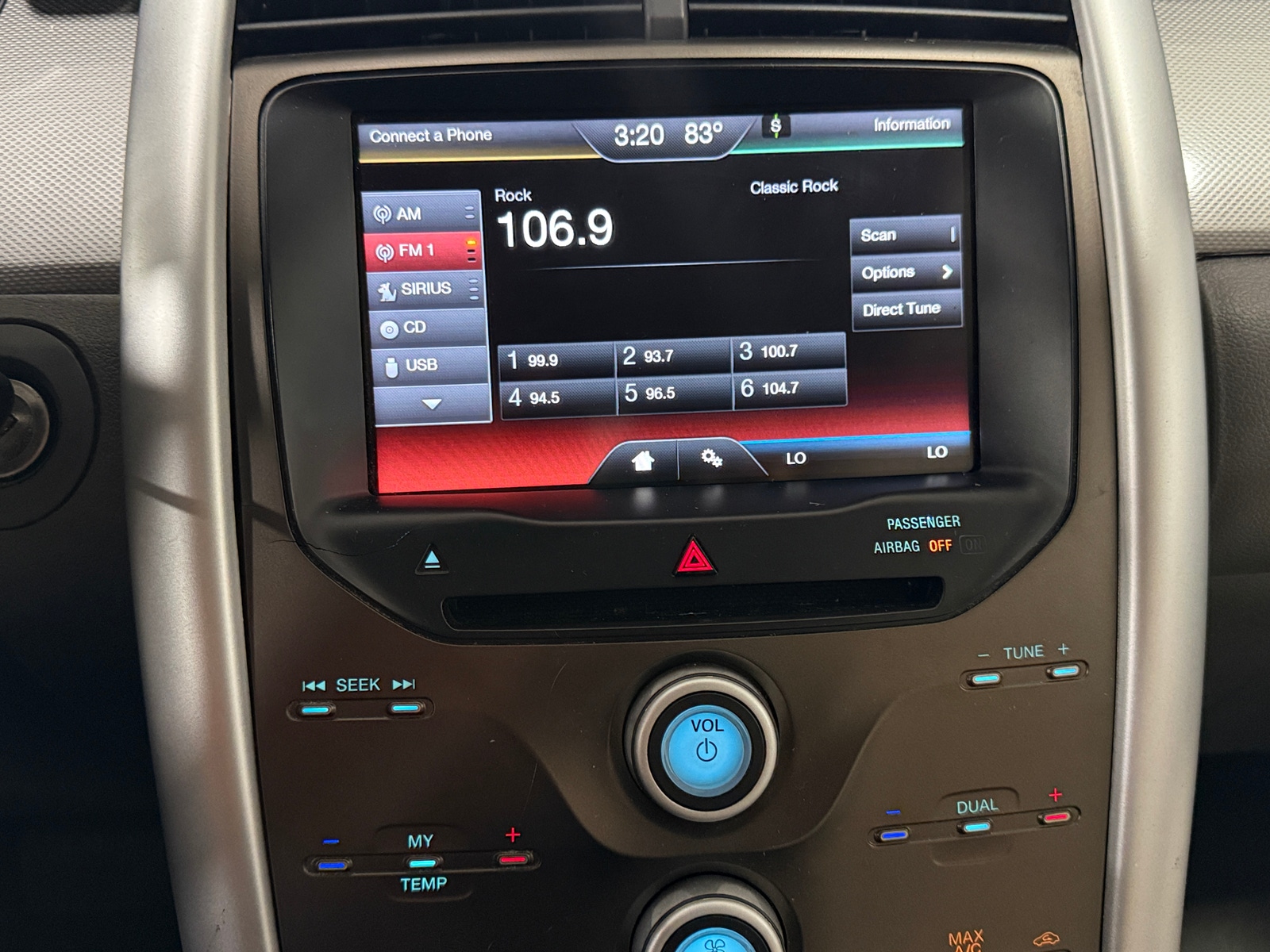 Thumbnail: 2013 Ford Edge - 3