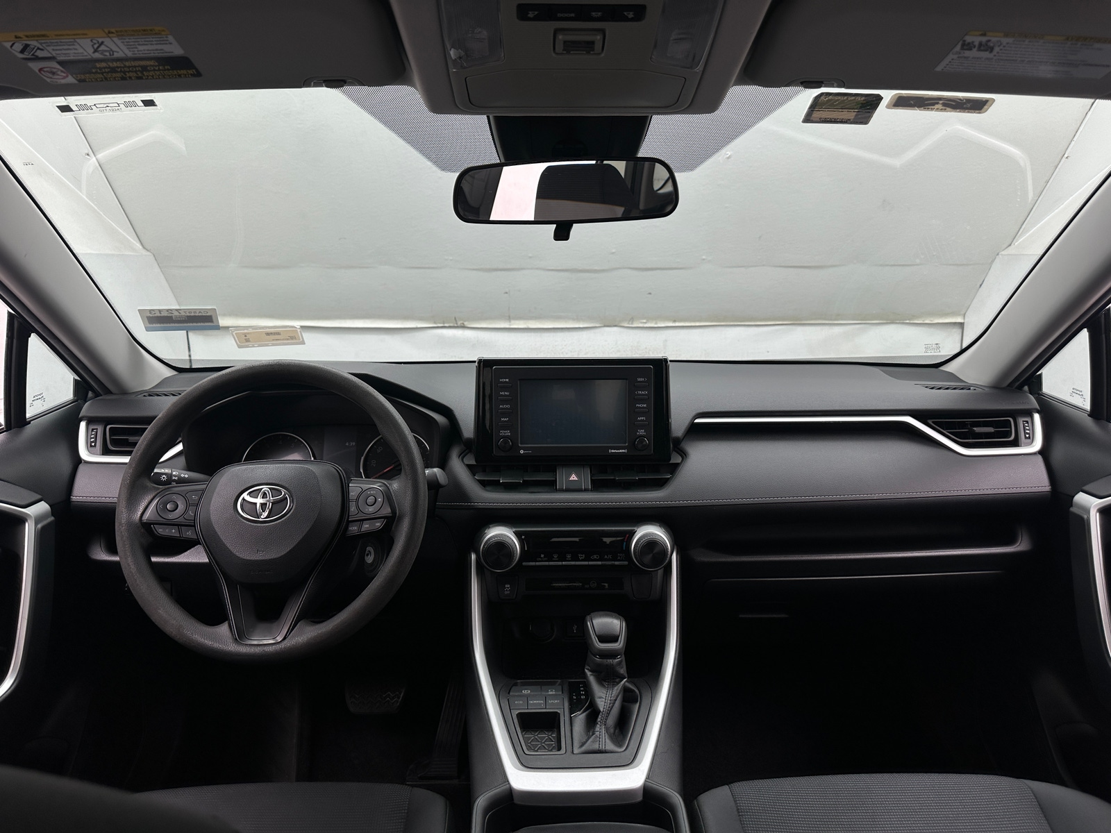 Thumbnail: 2020 Toyota RAV4 - 3