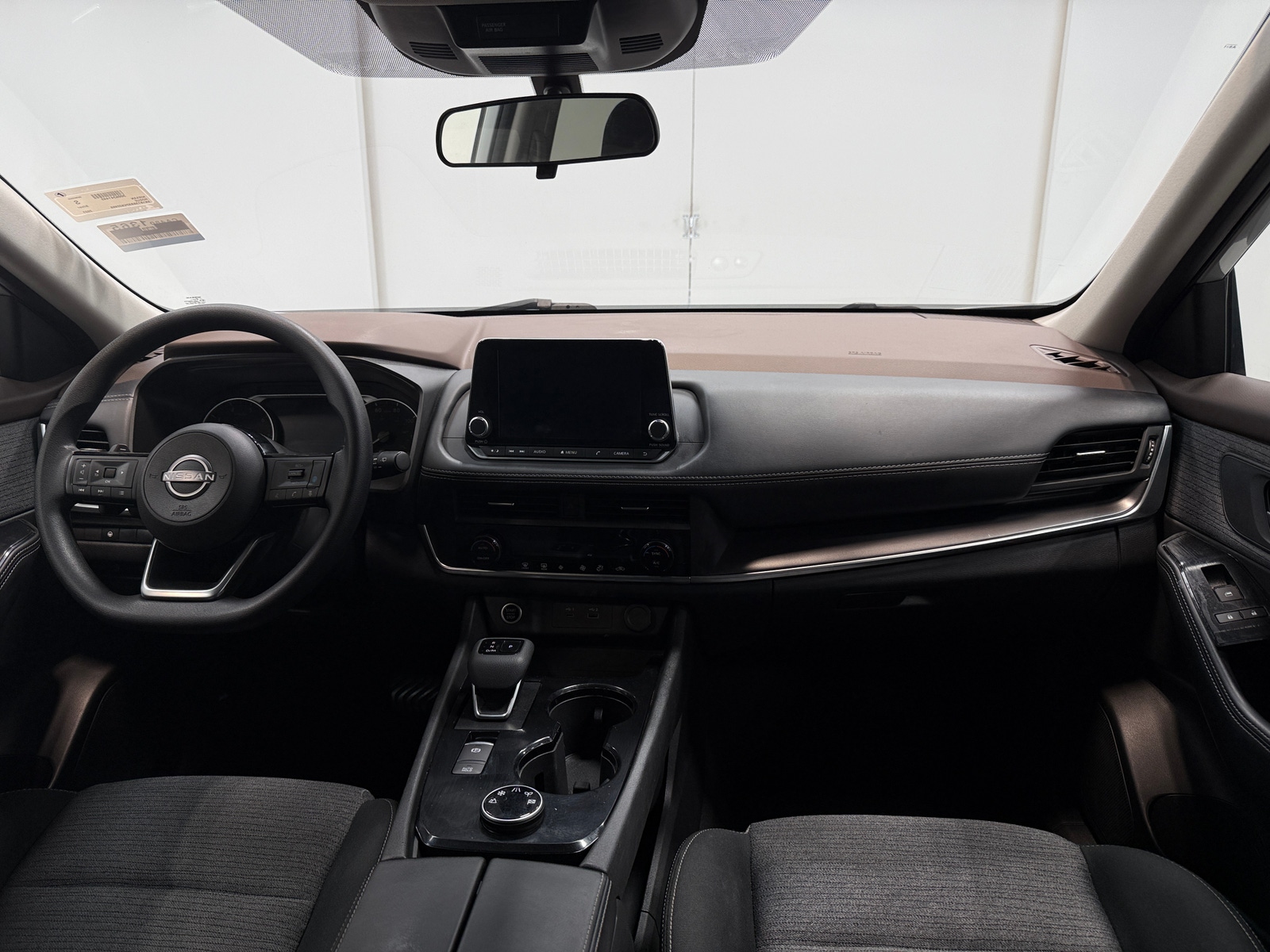 Thumbnail: 2023 Nissan Rogue - 3