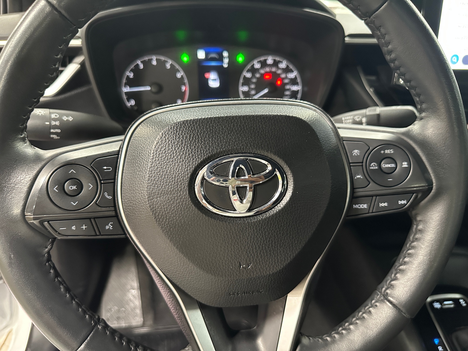 Thumbnail: 2025 Toyota Corolla - 5