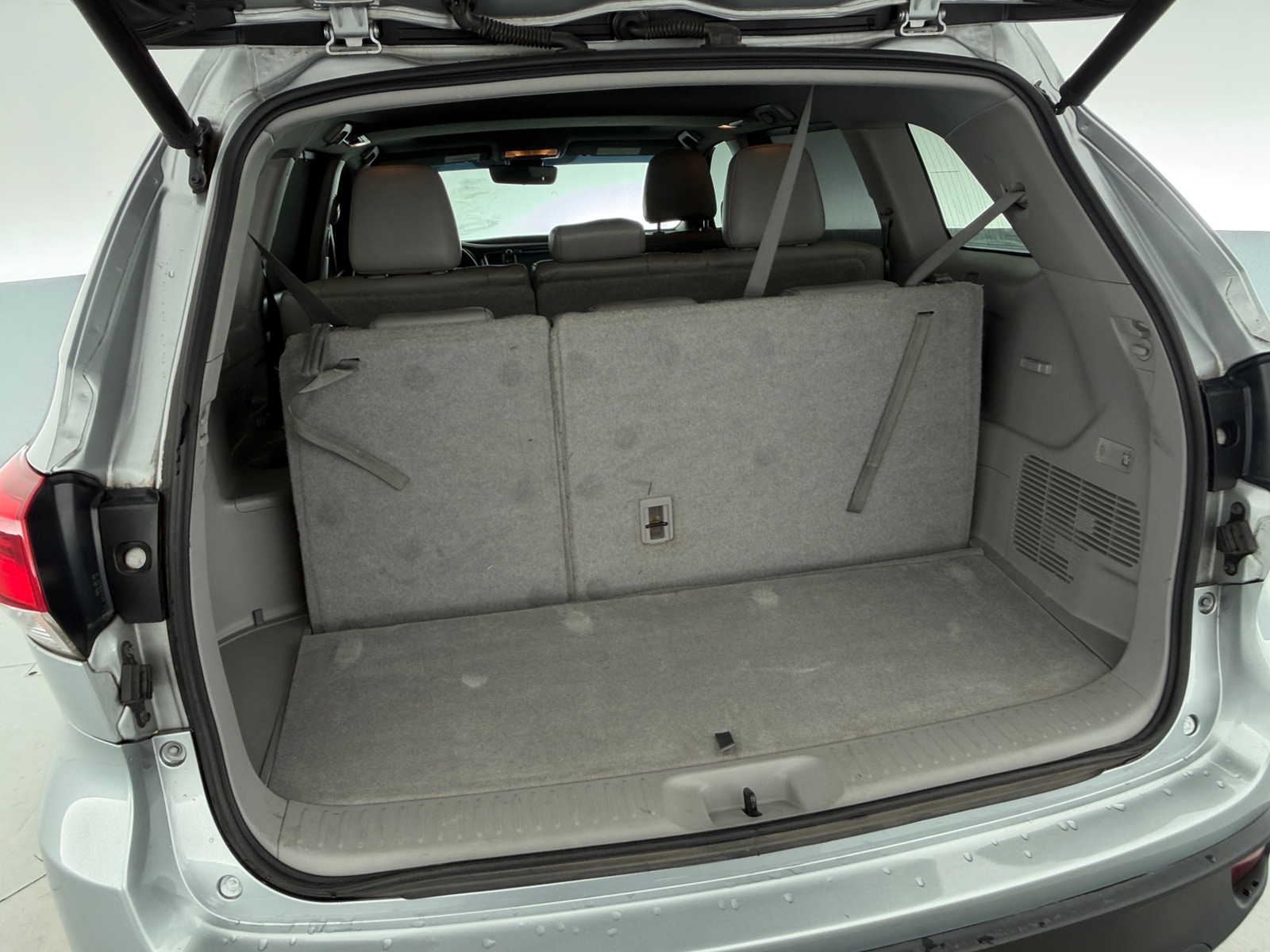 Thumbnail: 2017 Toyota Highlander - 6