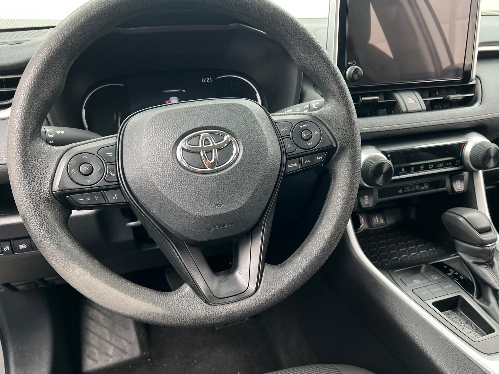 Thumbnail: 2024 Toyota RAV4 - 5