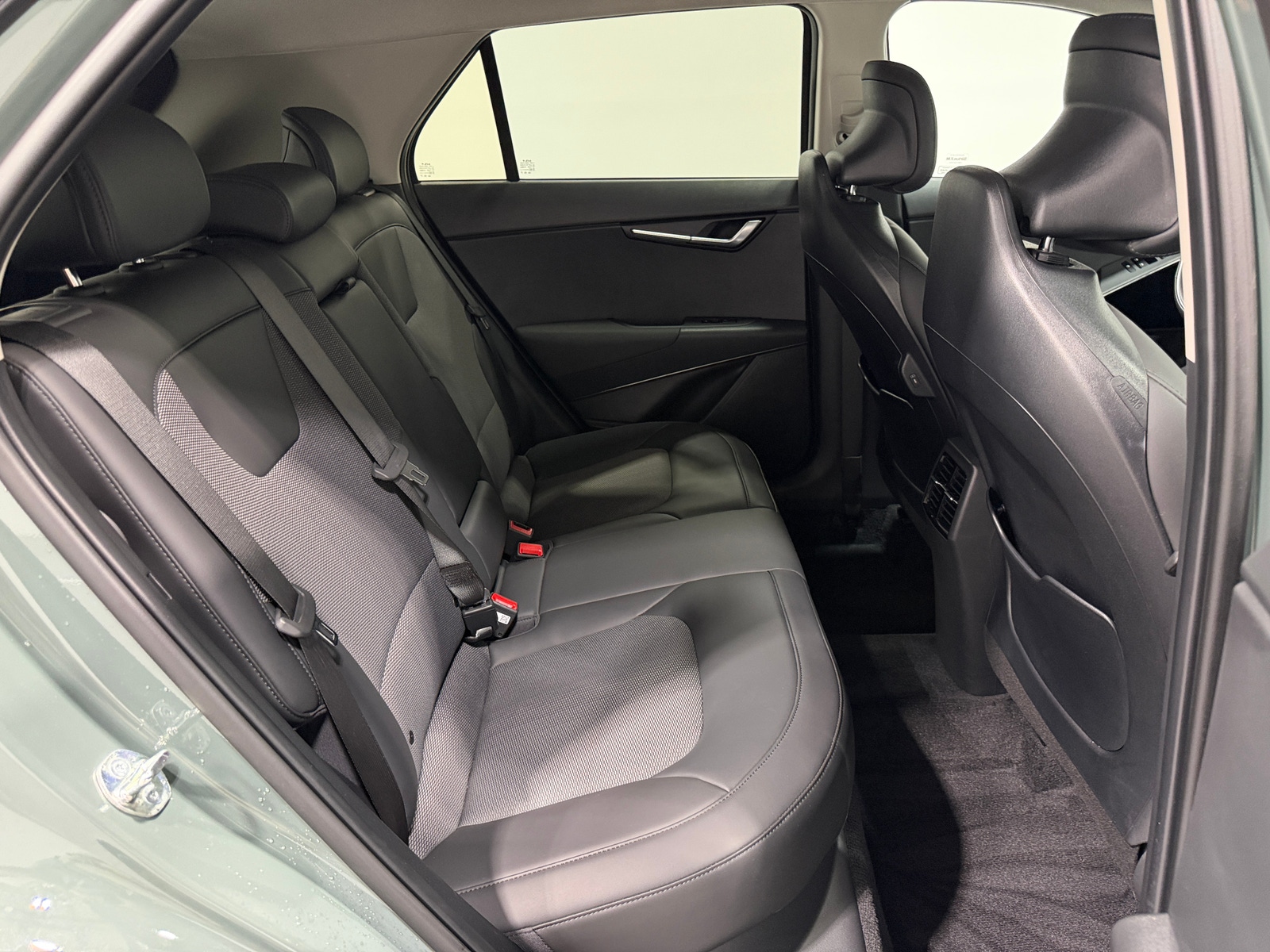 Thumbnail: 2025 Kia Niro - 5