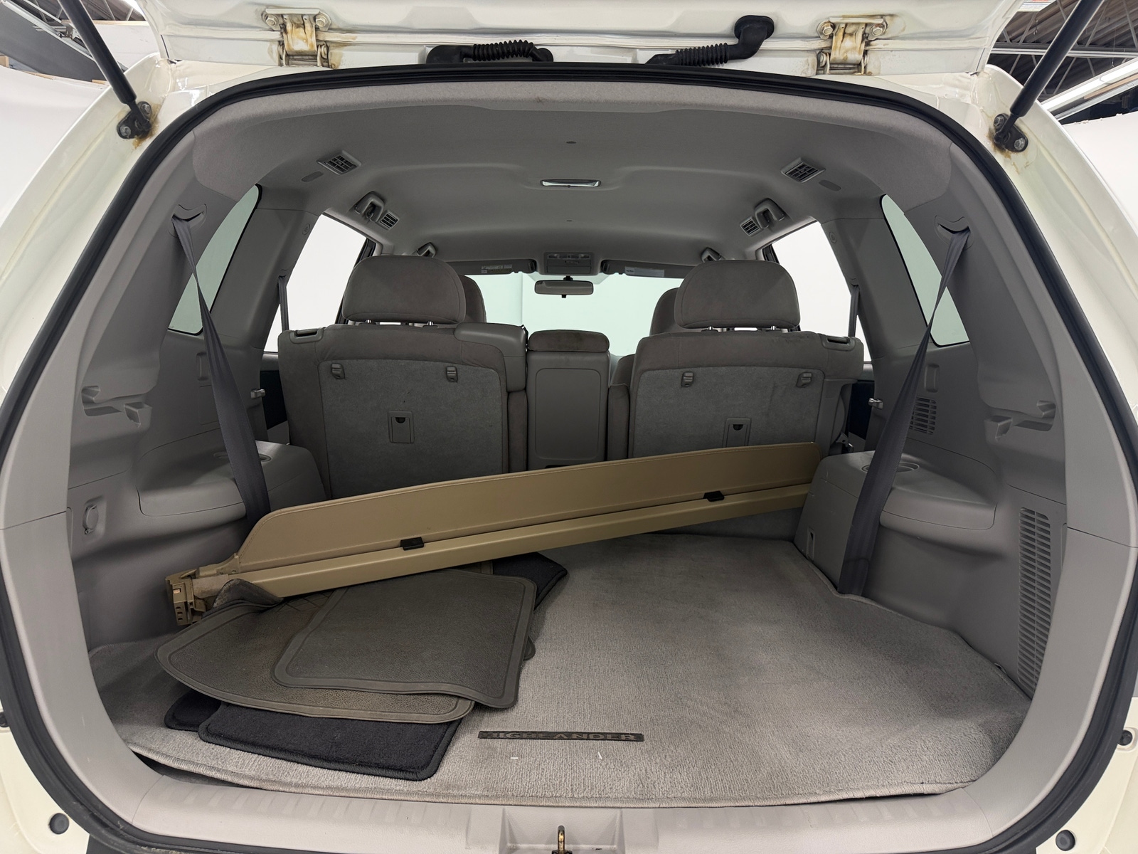 Thumbnail: 2012 Toyota Highlander - 6