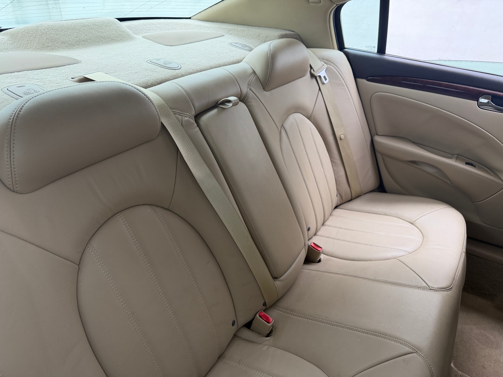 Thumbnail: 2011 Buick Lucerne - 5