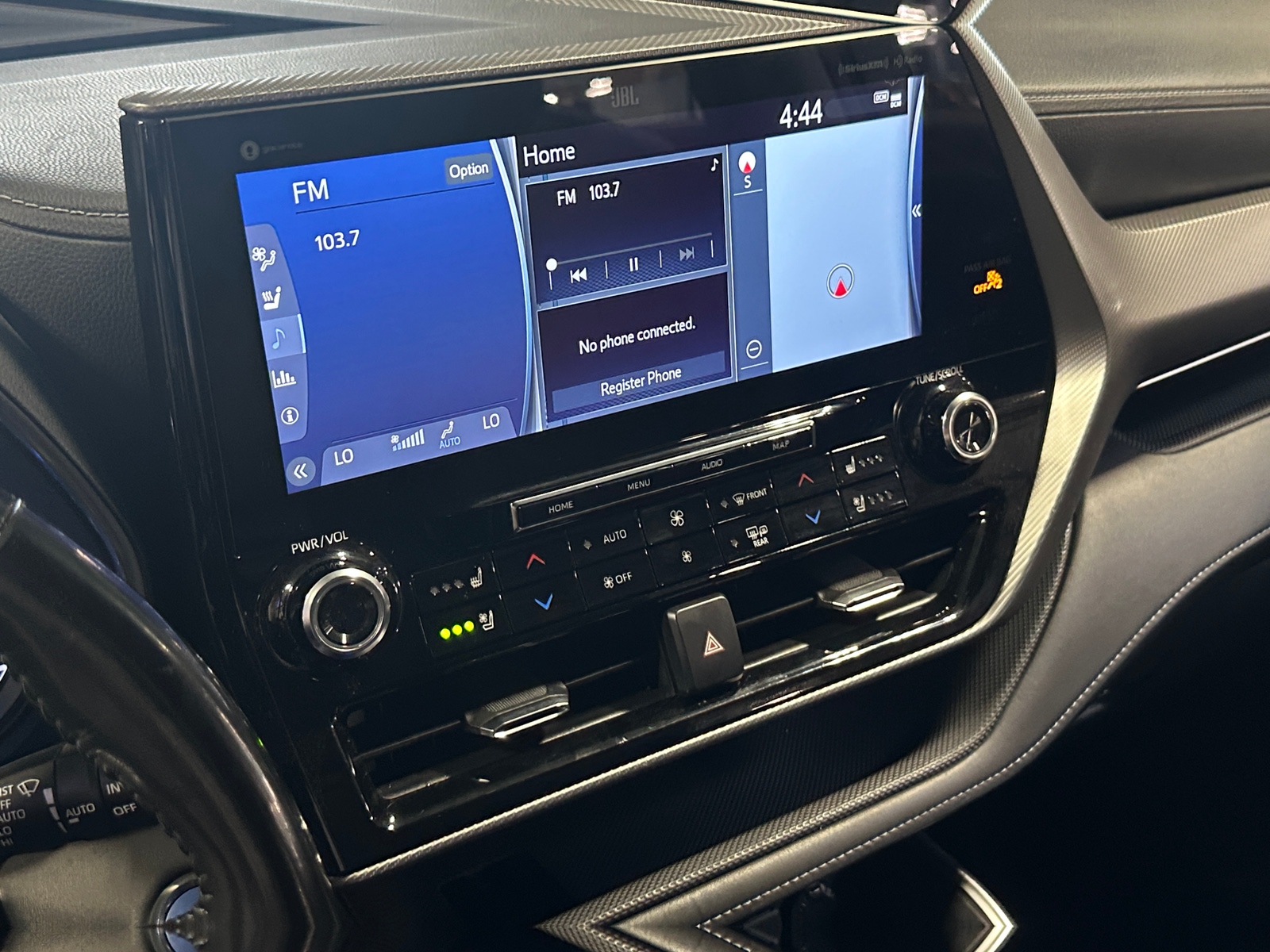 Thumbnail: 2020 Toyota Highlander - 3
