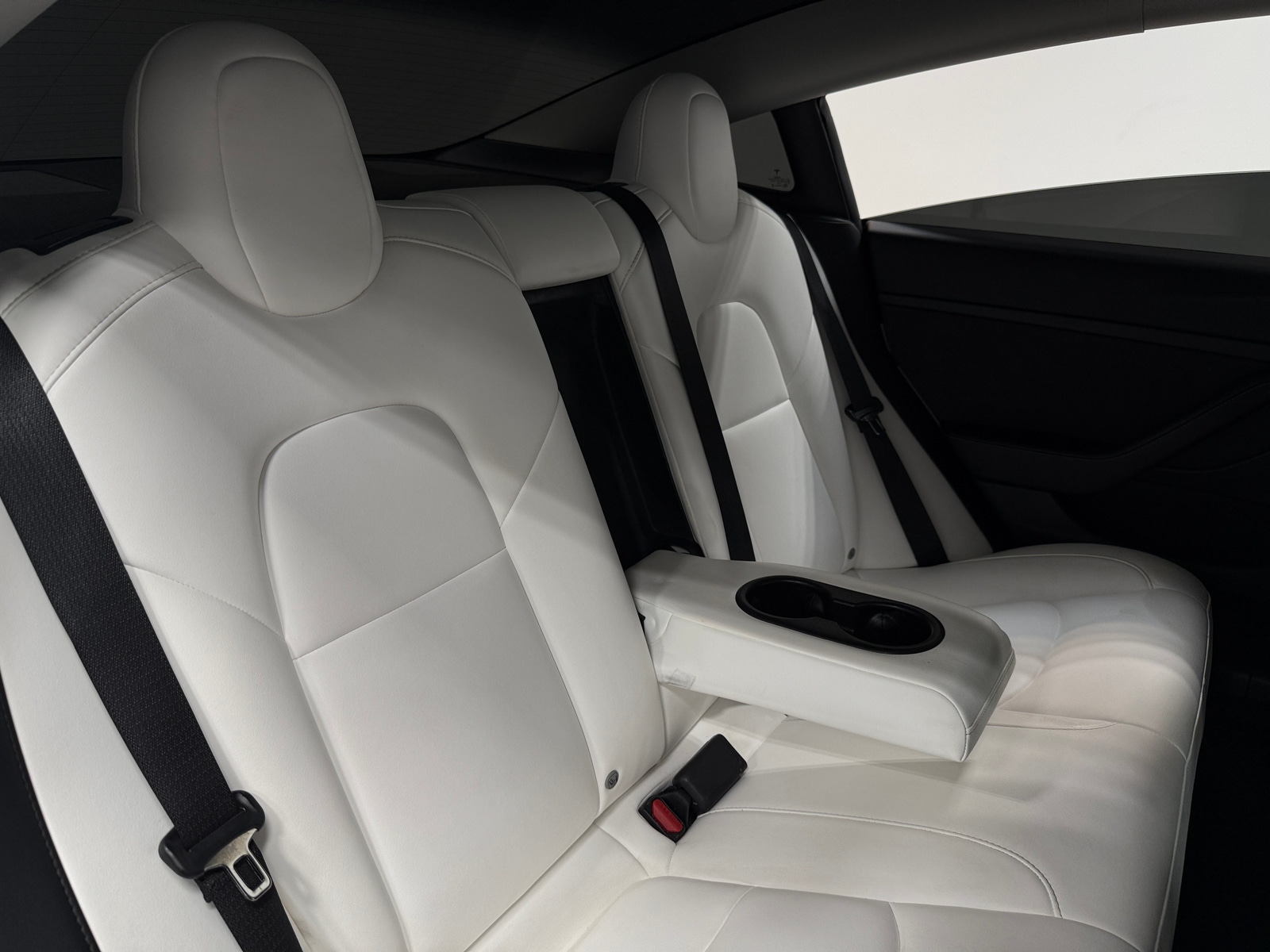 Thumbnail: 2023 Tesla Model 3 - 5