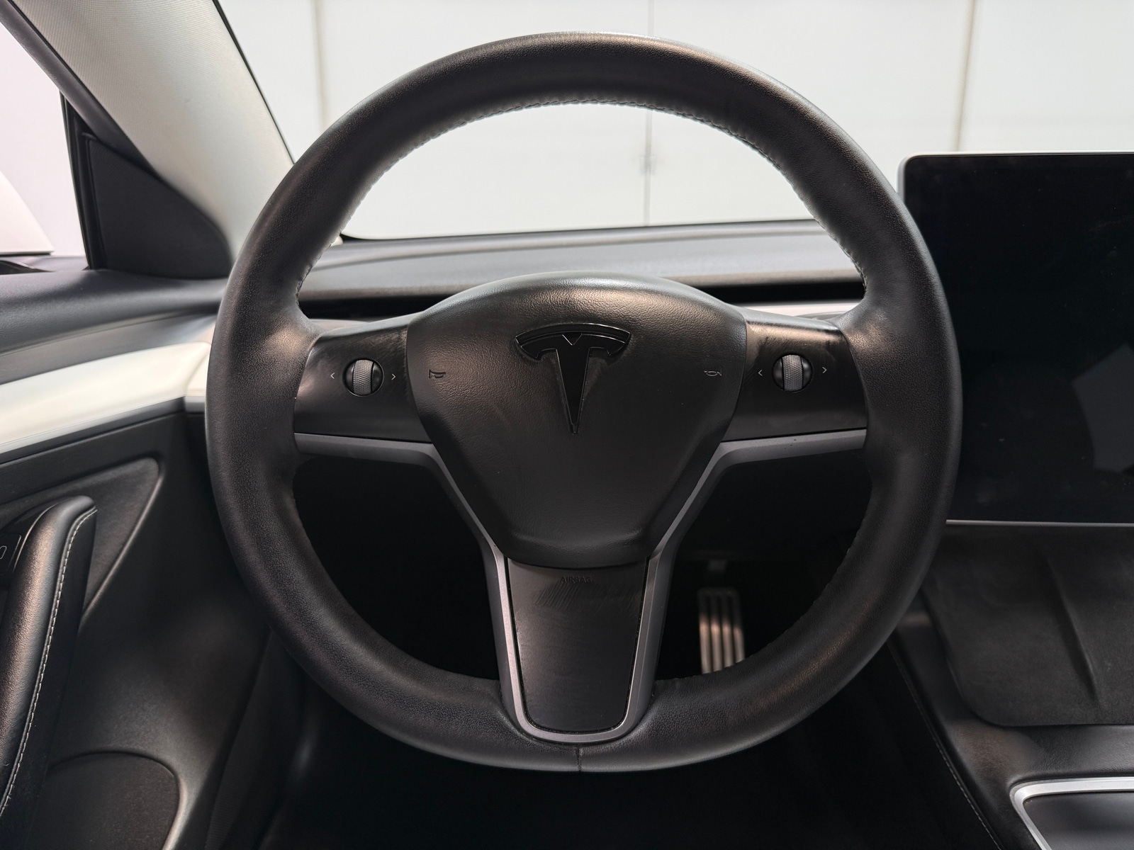 Thumbnail: 2023 Tesla Model 3 - 4