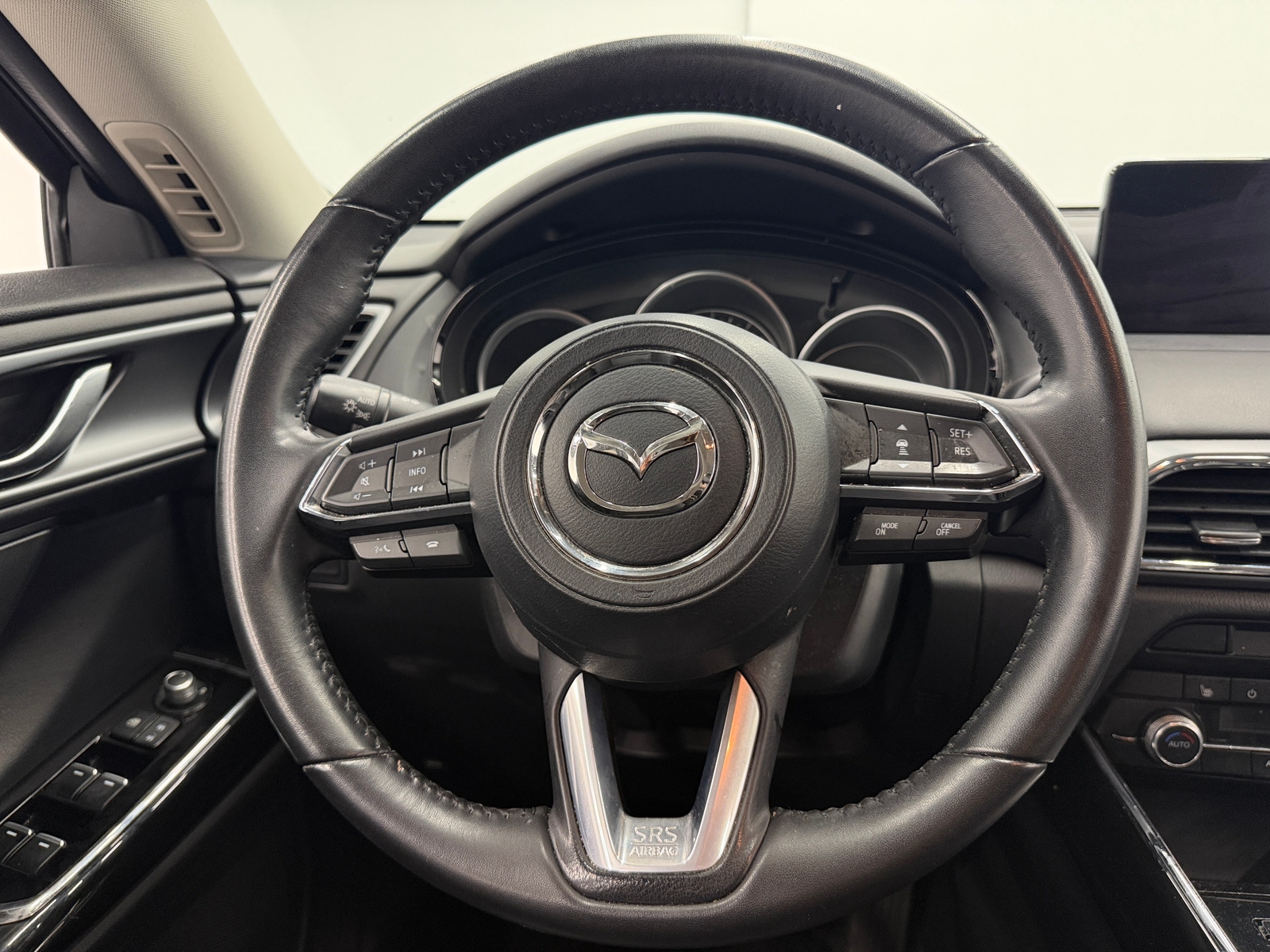 Thumbnail: 2022 Mazda CX-9 - 4