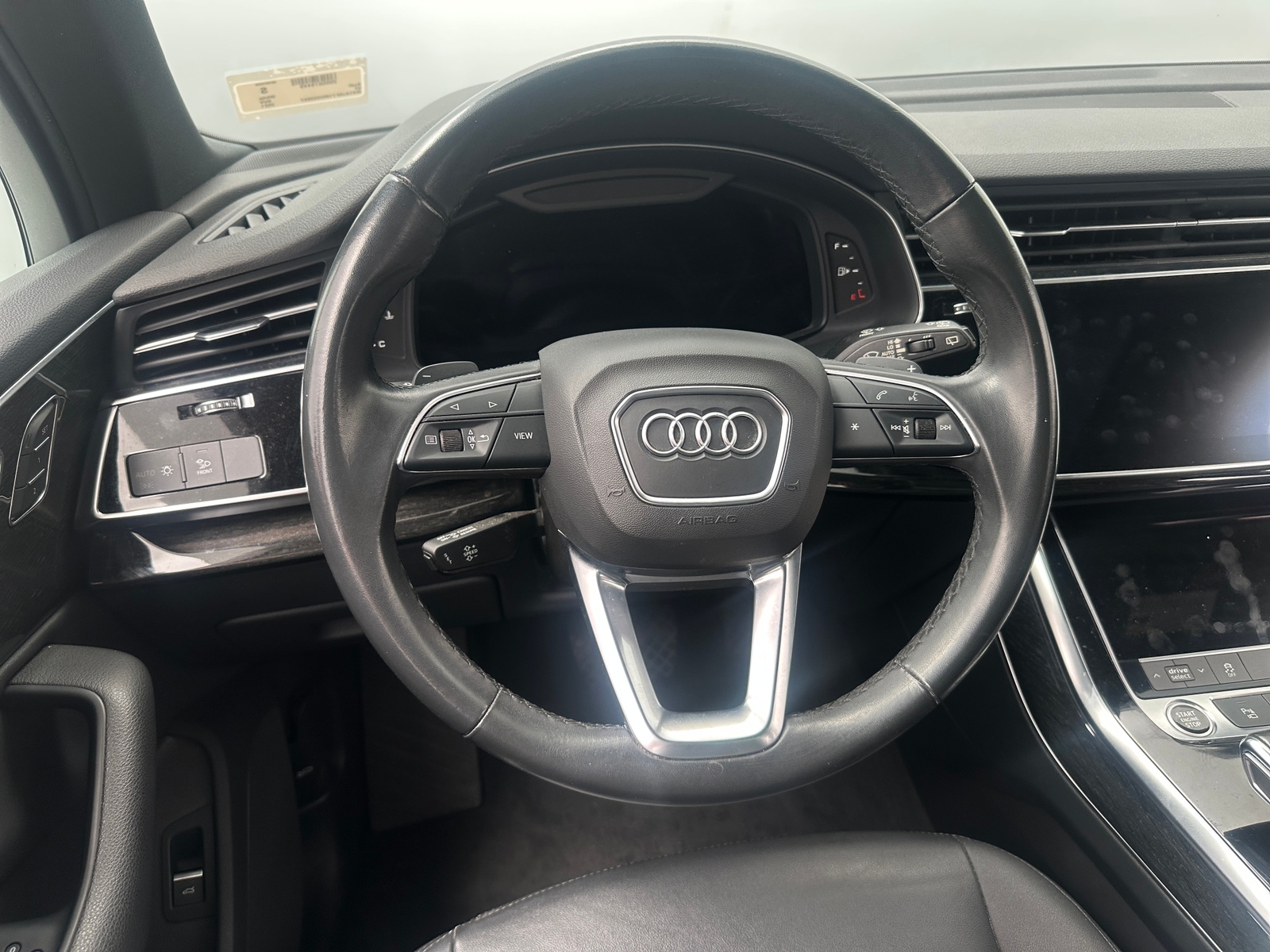 Thumbnail: 2021 Audi Q7 - 4