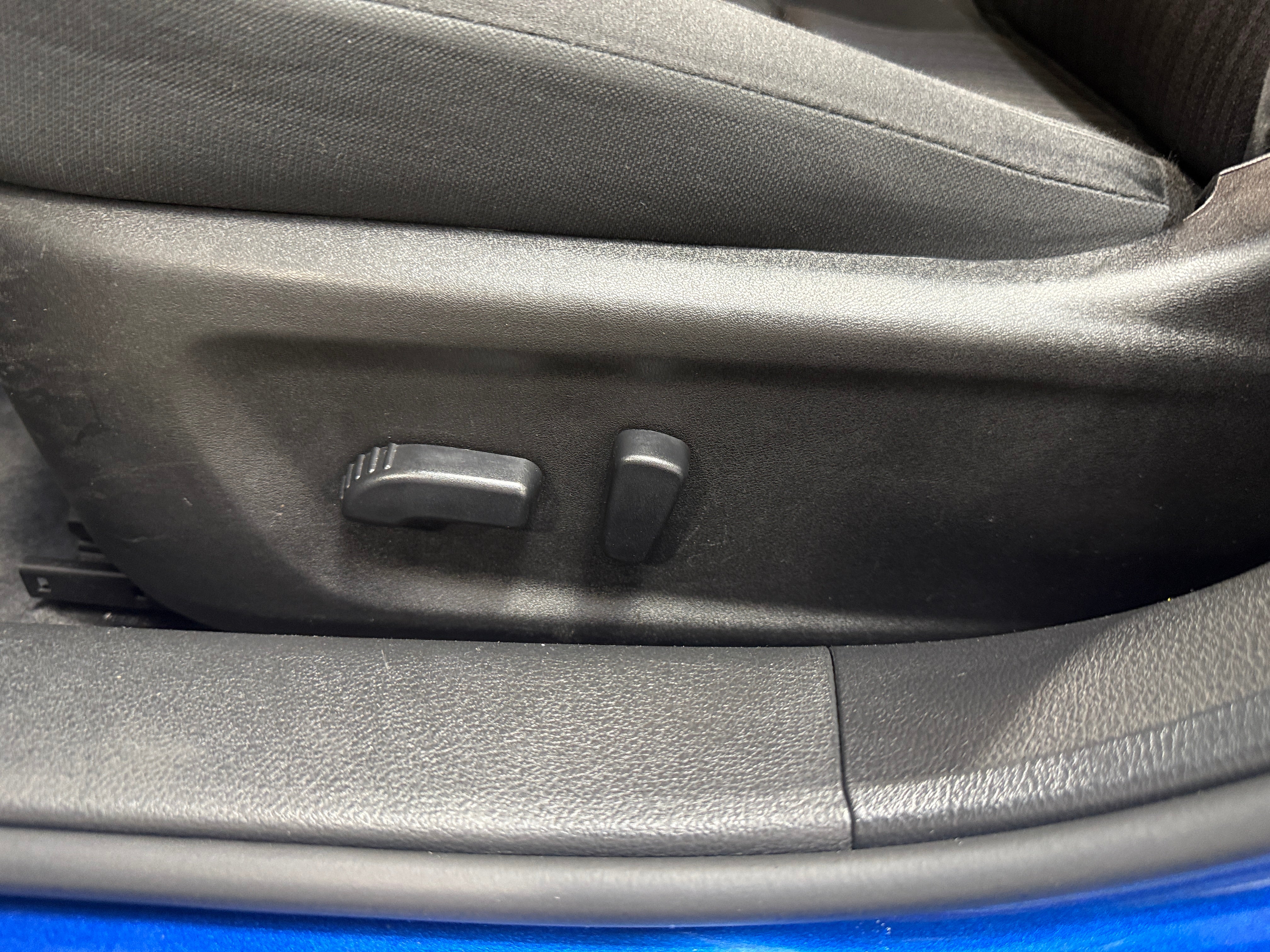2025 Nissan Altima SV - Photo 9