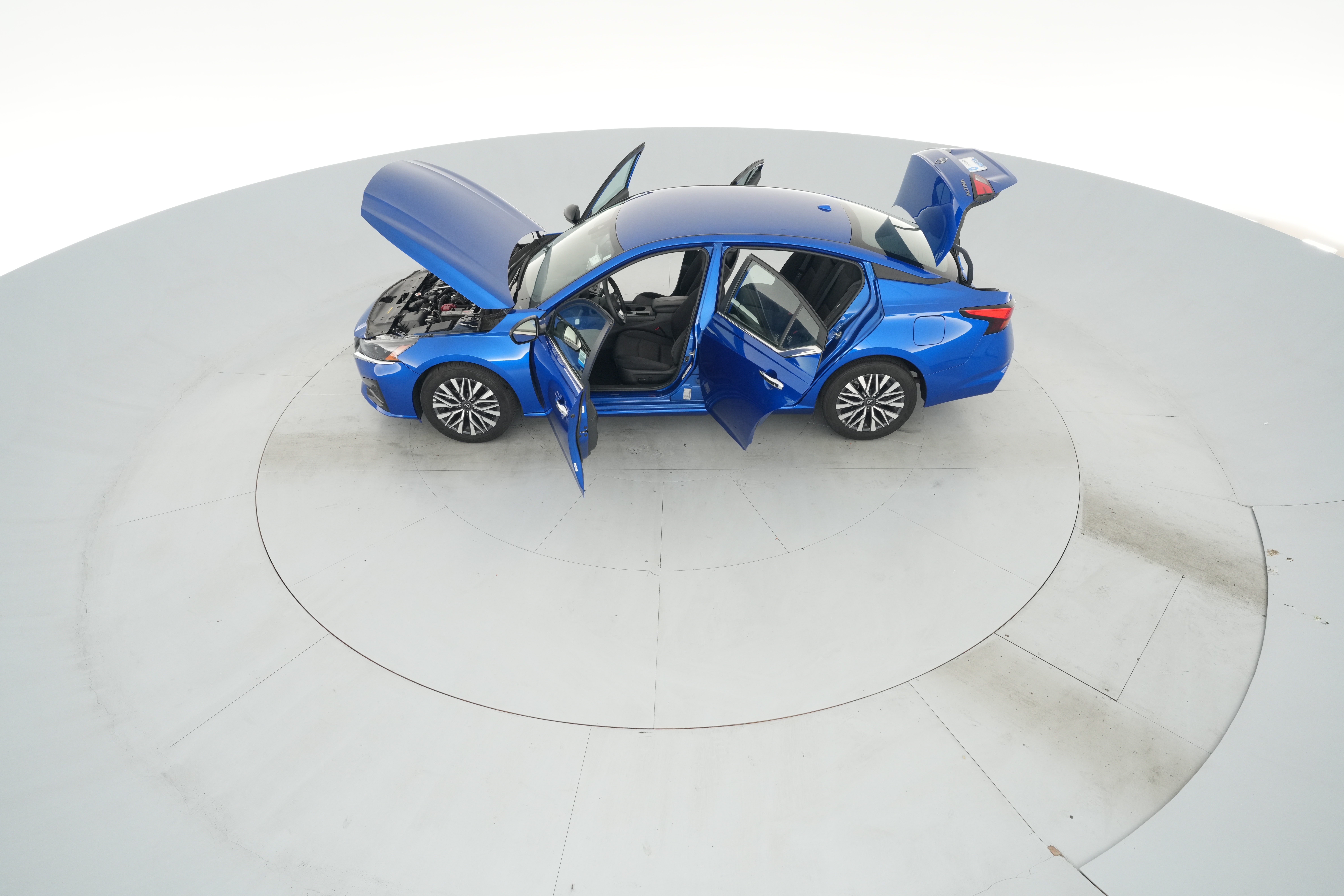 2025 Nissan Altima SV - Photo 40