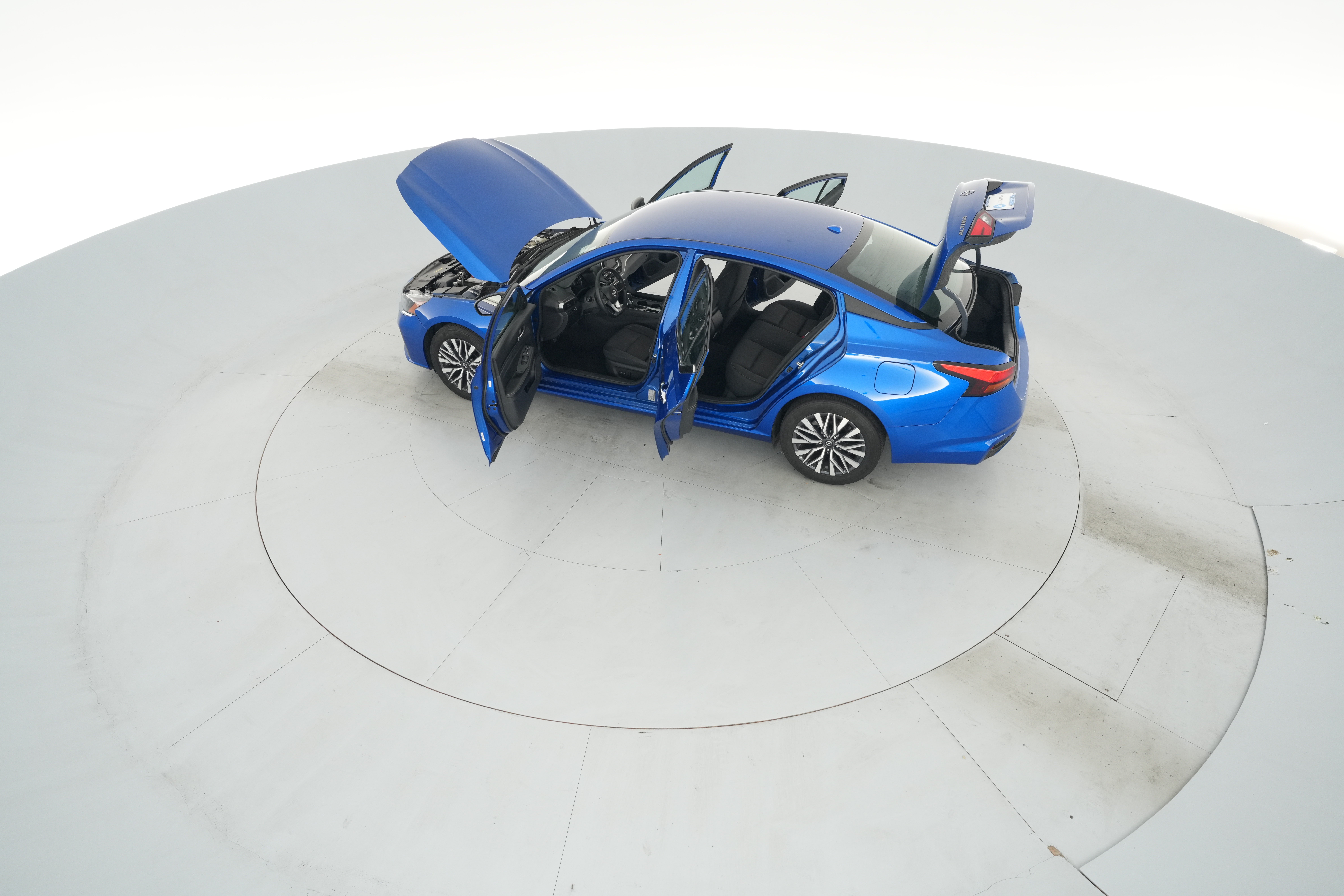 2025 Nissan Altima SV - Photo 41