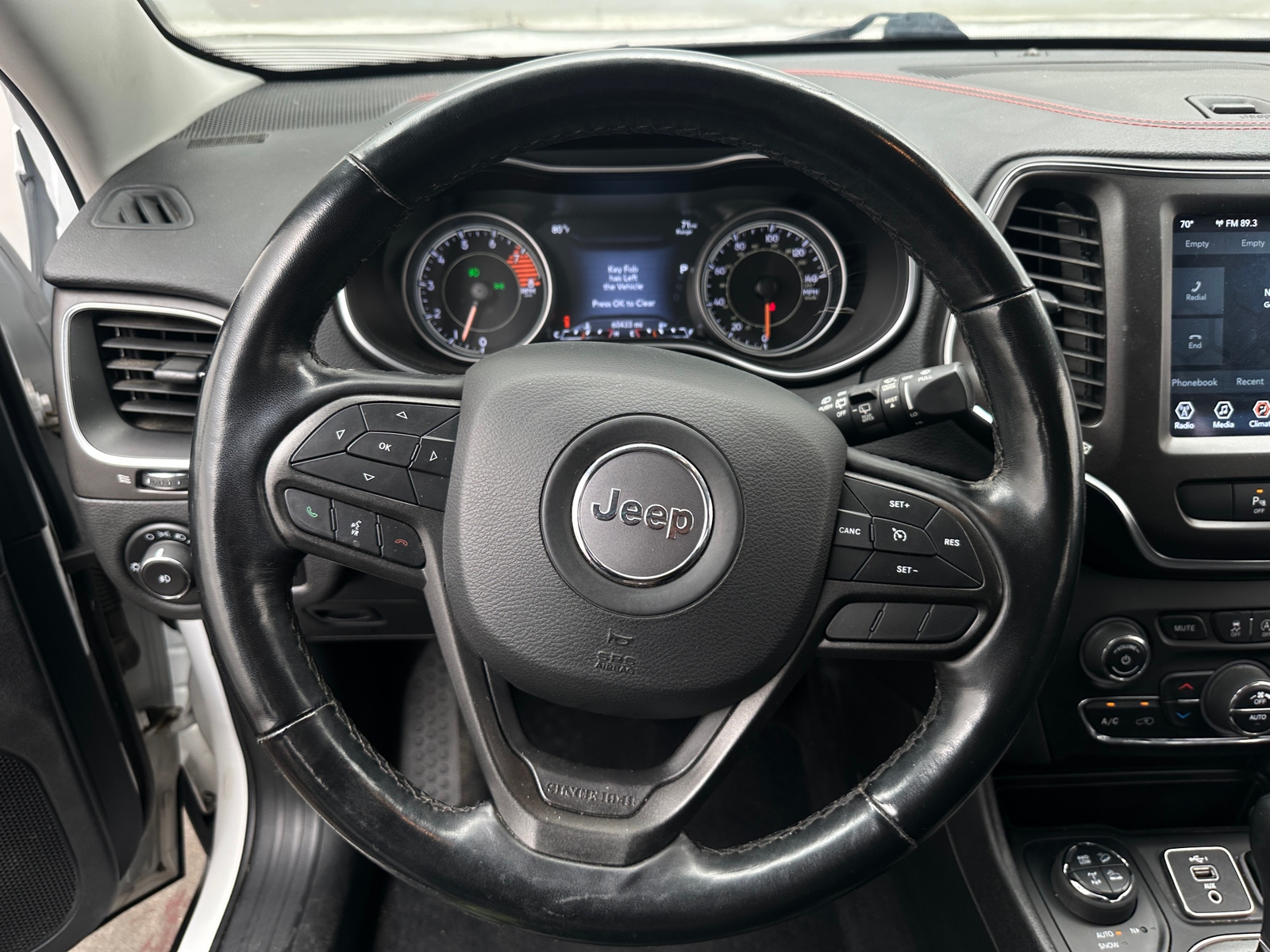 Thumbnail: 2021 Jeep Cherokee - 5