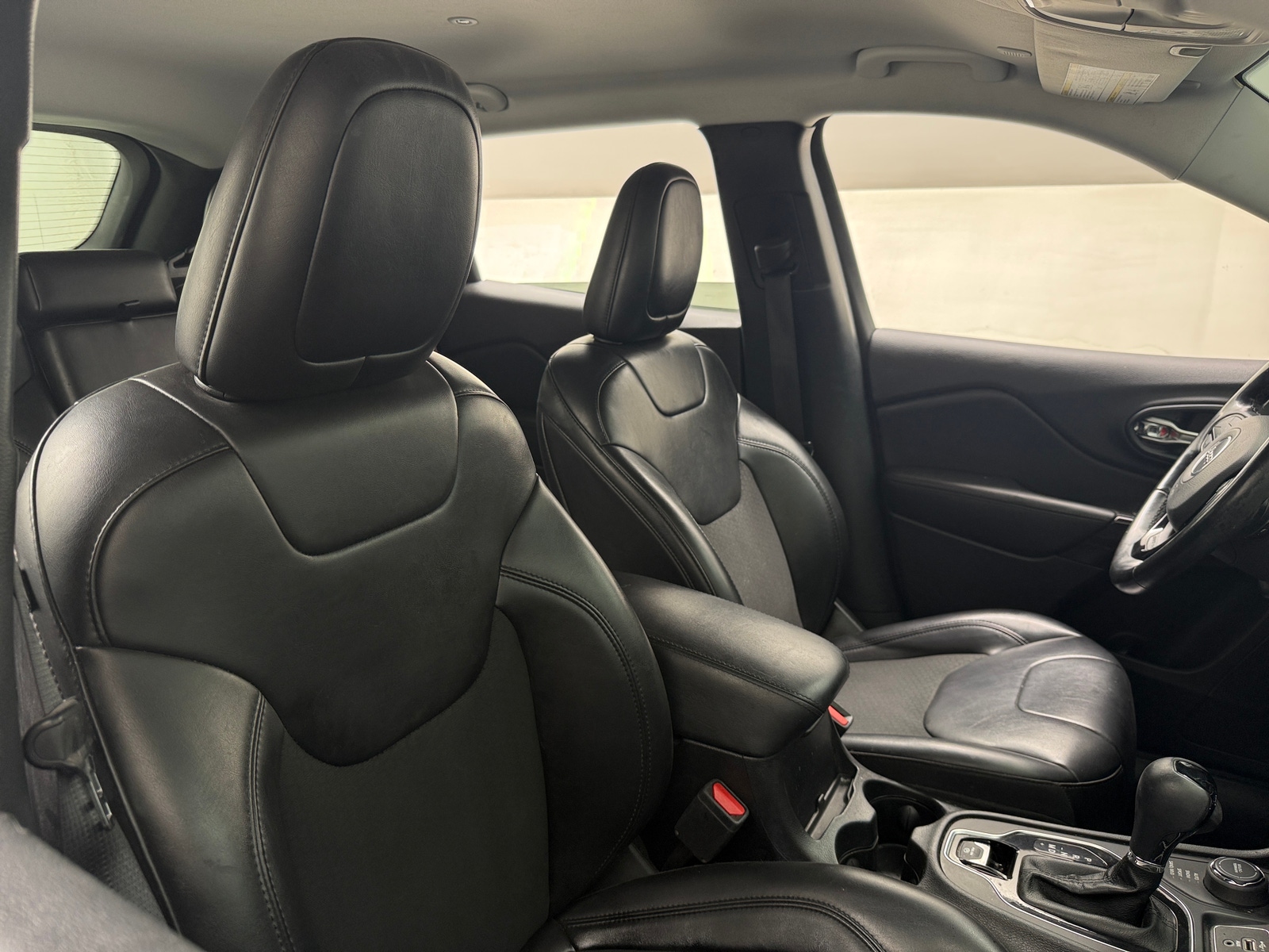 Thumbnail: 2020 Jeep Cherokee - 2