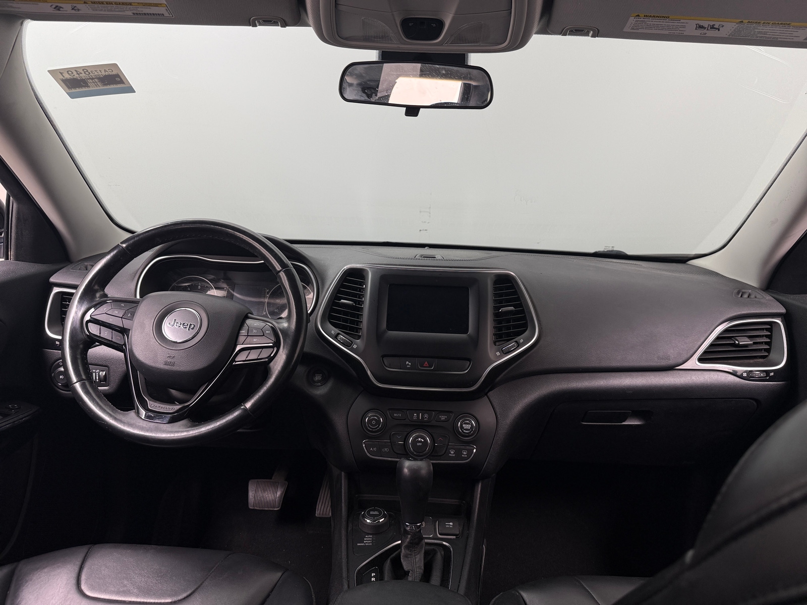 Thumbnail: 2020 Jeep Cherokee - 3