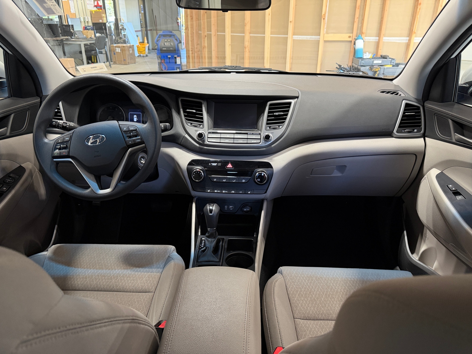 Thumbnail: 2018 Hyundai Tucson - 3