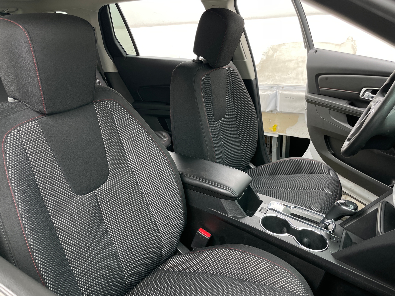 Thumbnail: 2017 GMC Terrain - 2