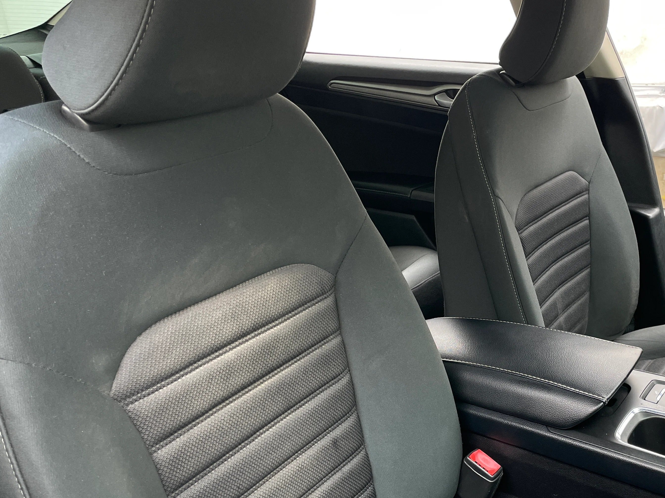 2019 Ford Fusion - Photo 3