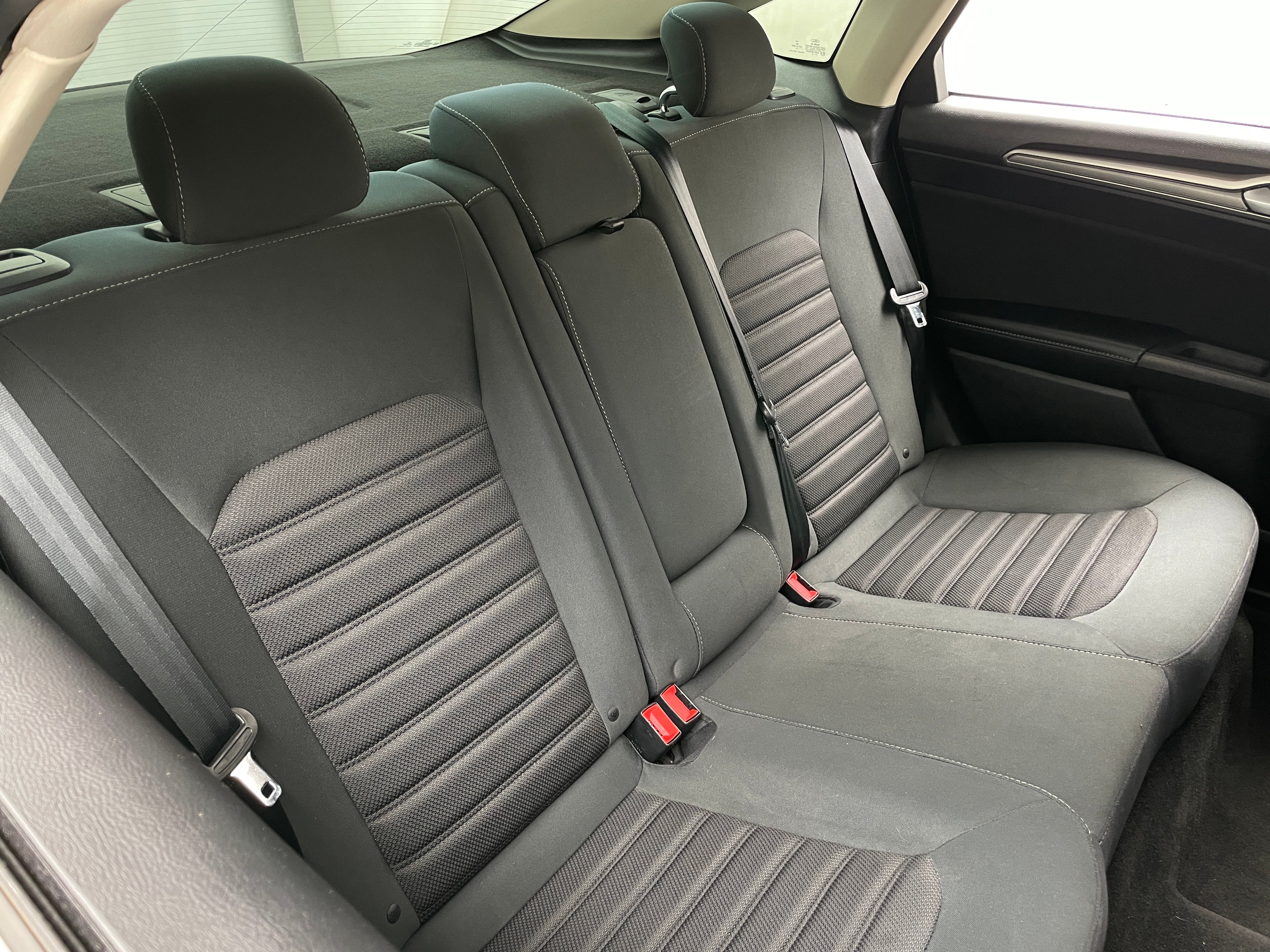 2019 Ford Fusion - Photo 4