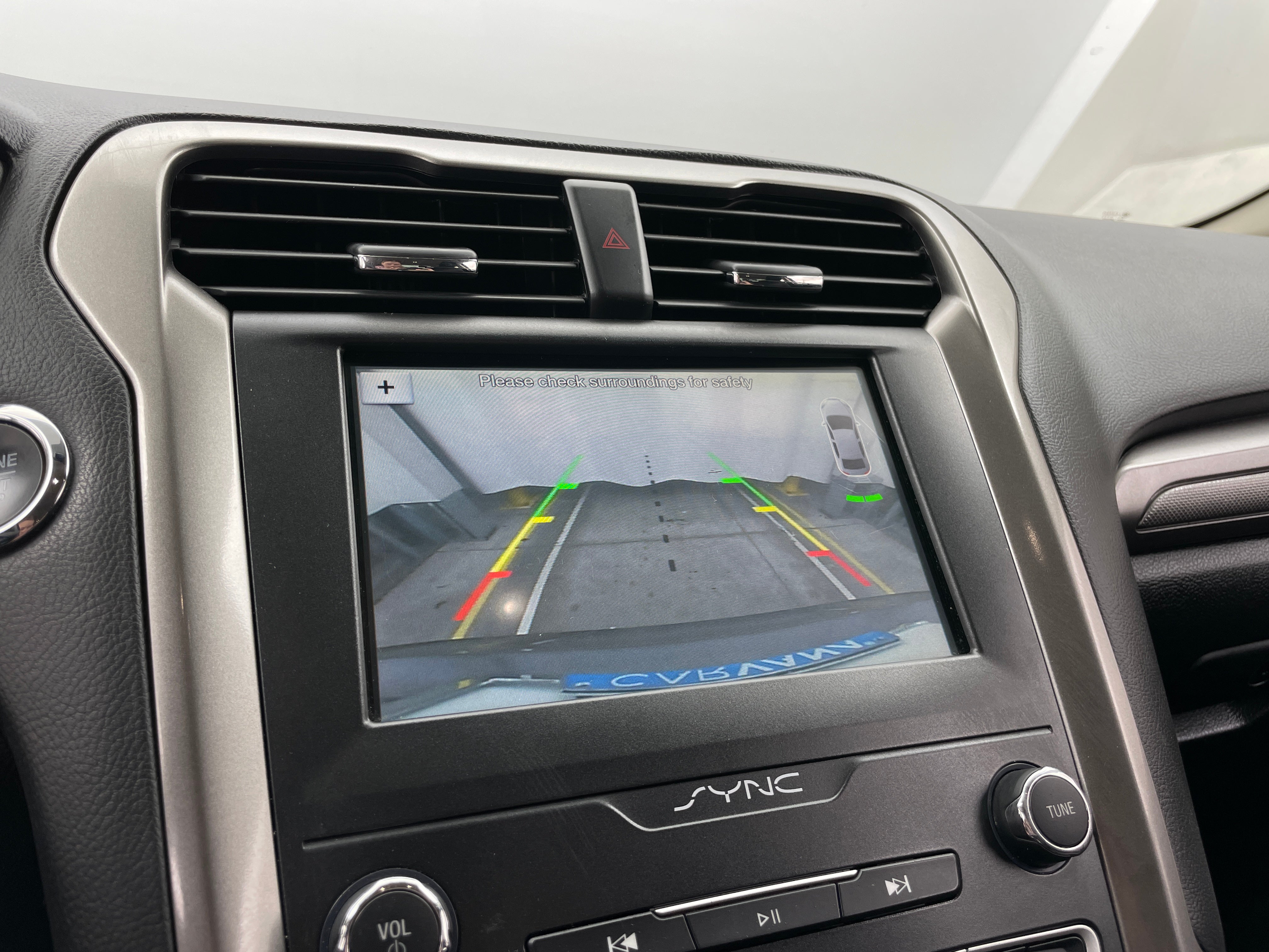 2019 Ford Fusion - Photo 15