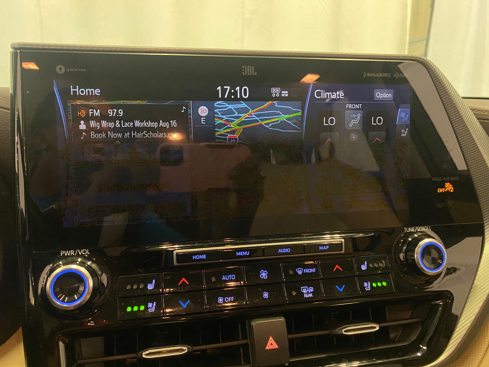 Thumbnail: 2020 Toyota Highlander - 3